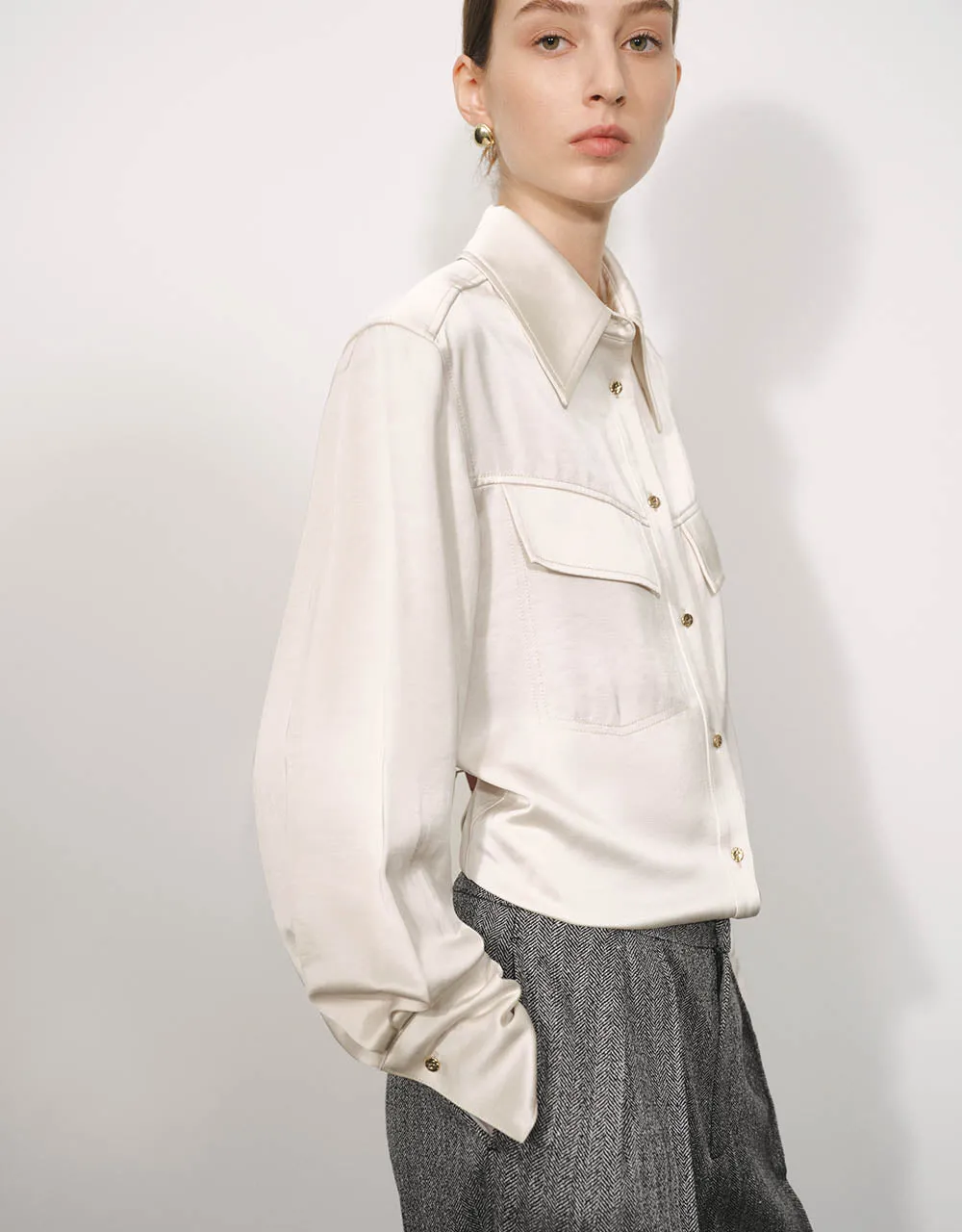 Straight Loose Shirt sold by Urban Revivo product image thumbnail 3