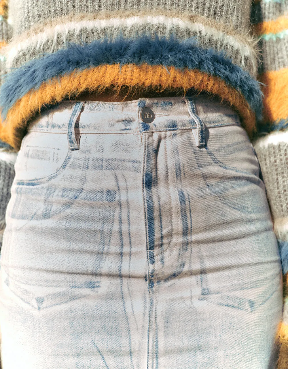 Midi Fishtail Denim Skirt sold by Urban Revivo product image thumbnail 5