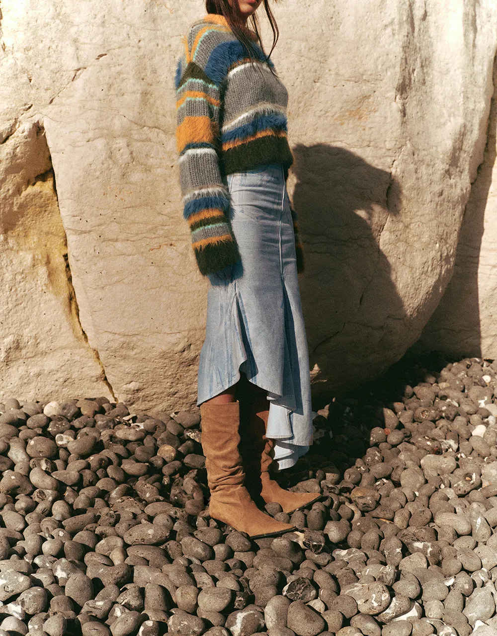 Midi Fishtail Denim Skirt sold by Urban Revivo product image thumbnail 4