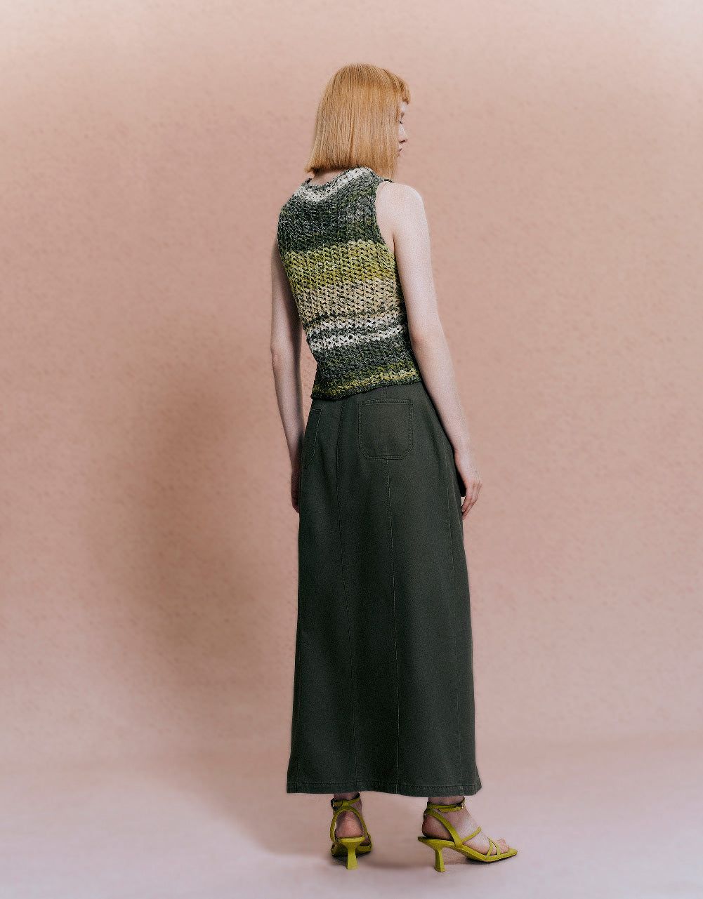 Striped Crew Neck Knitted Vest sold by Urban Revivo product image thumbnail 4