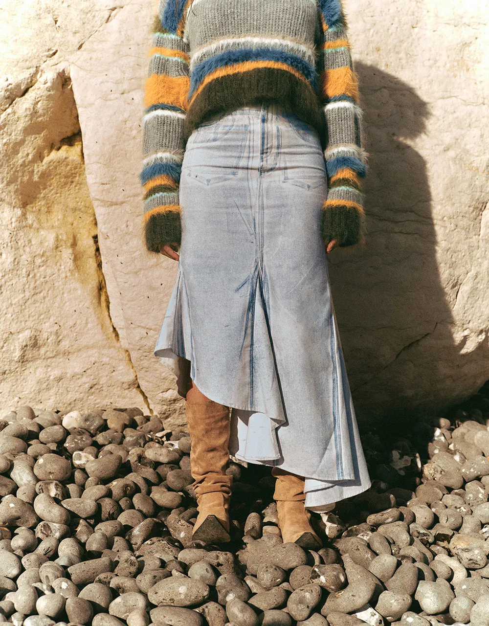 Midi Fishtail Denim Skirt sold by Urban Revivo product image thumbnail 2