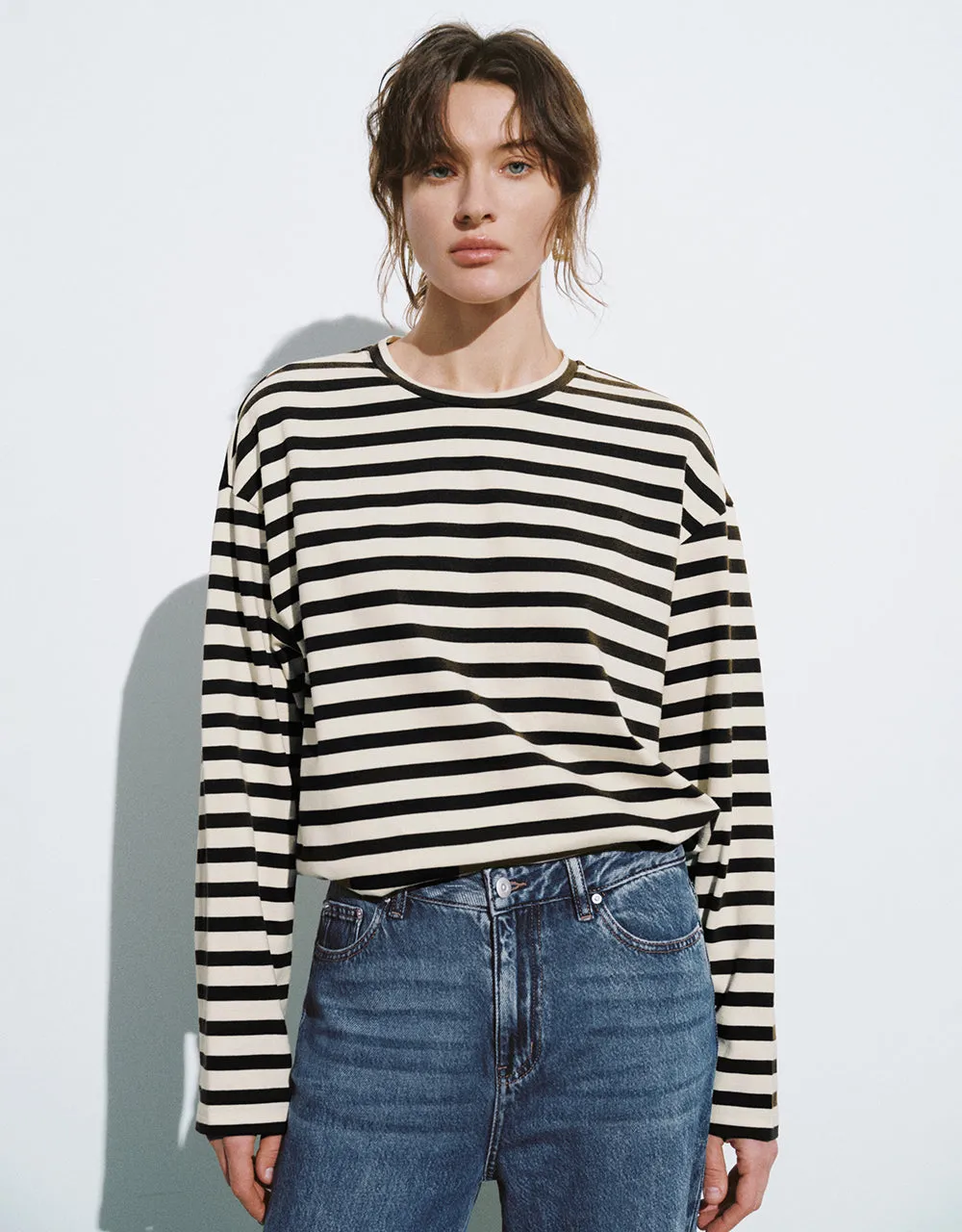 Striped Crew Neck Loose T-Shirt sold by Urban Revivo