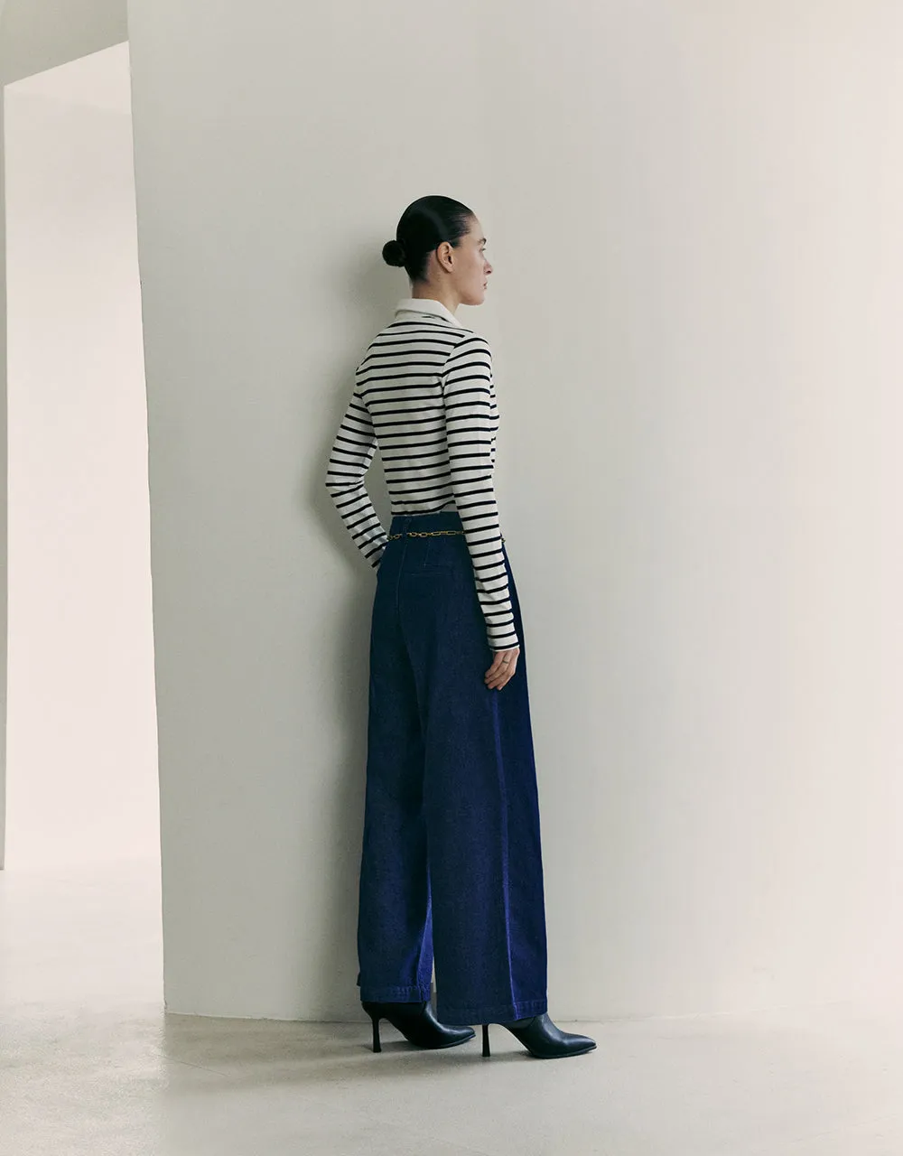 Lapel Skinny Knitted T-Shirt sold by Urban Revivo product image thumbnail 5