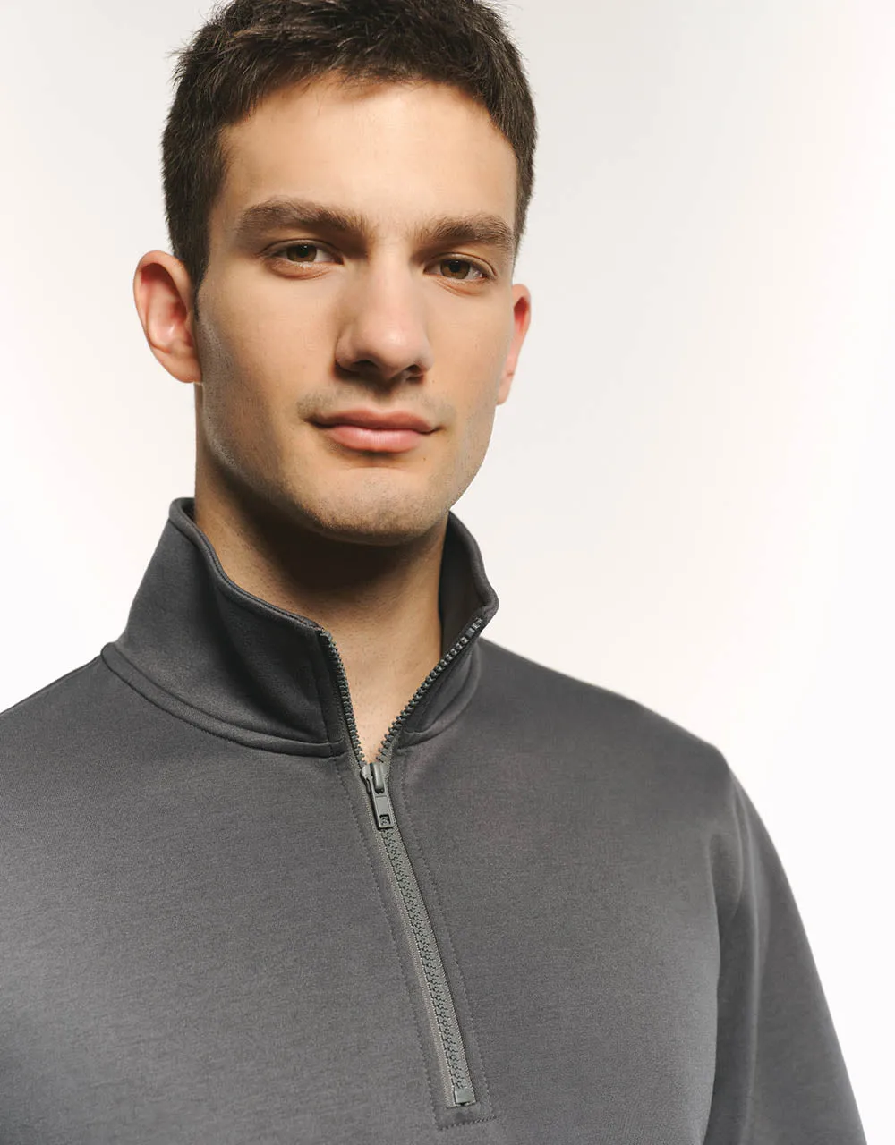 Zip Half Placket Stand Collar Sweatshirt sold by Urban Revivo product image thumbnail 5