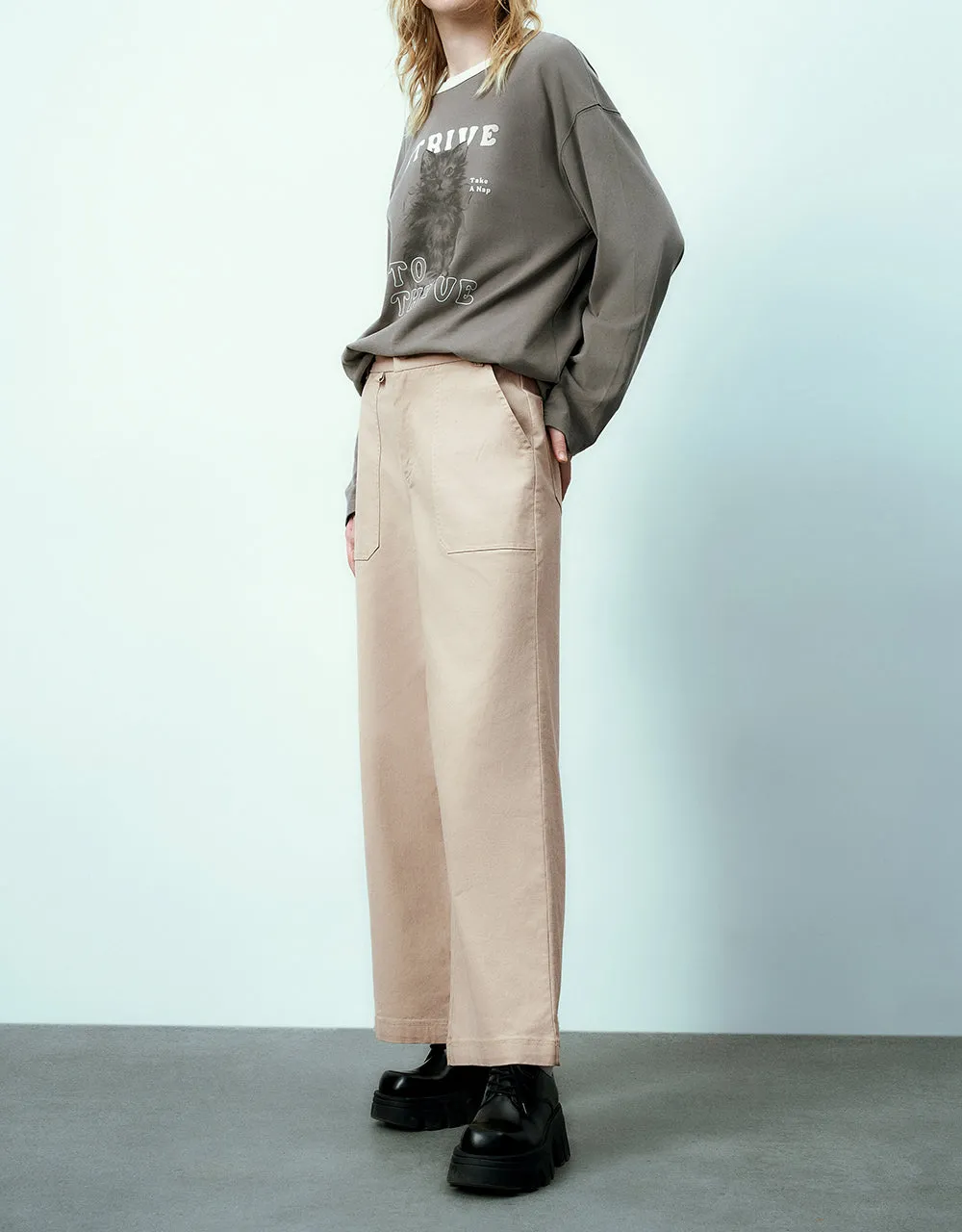 Straight Pants sold by Urban Revivo product image thumbnail 4