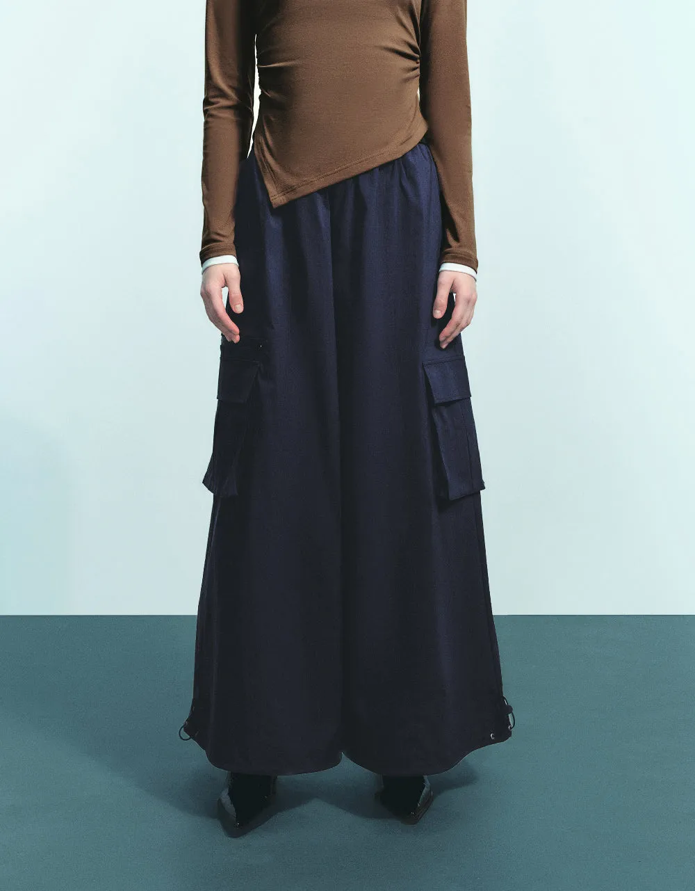Elastic Waist Wide-Leg Pants sold by Urban Revivo product image thumbnail 2