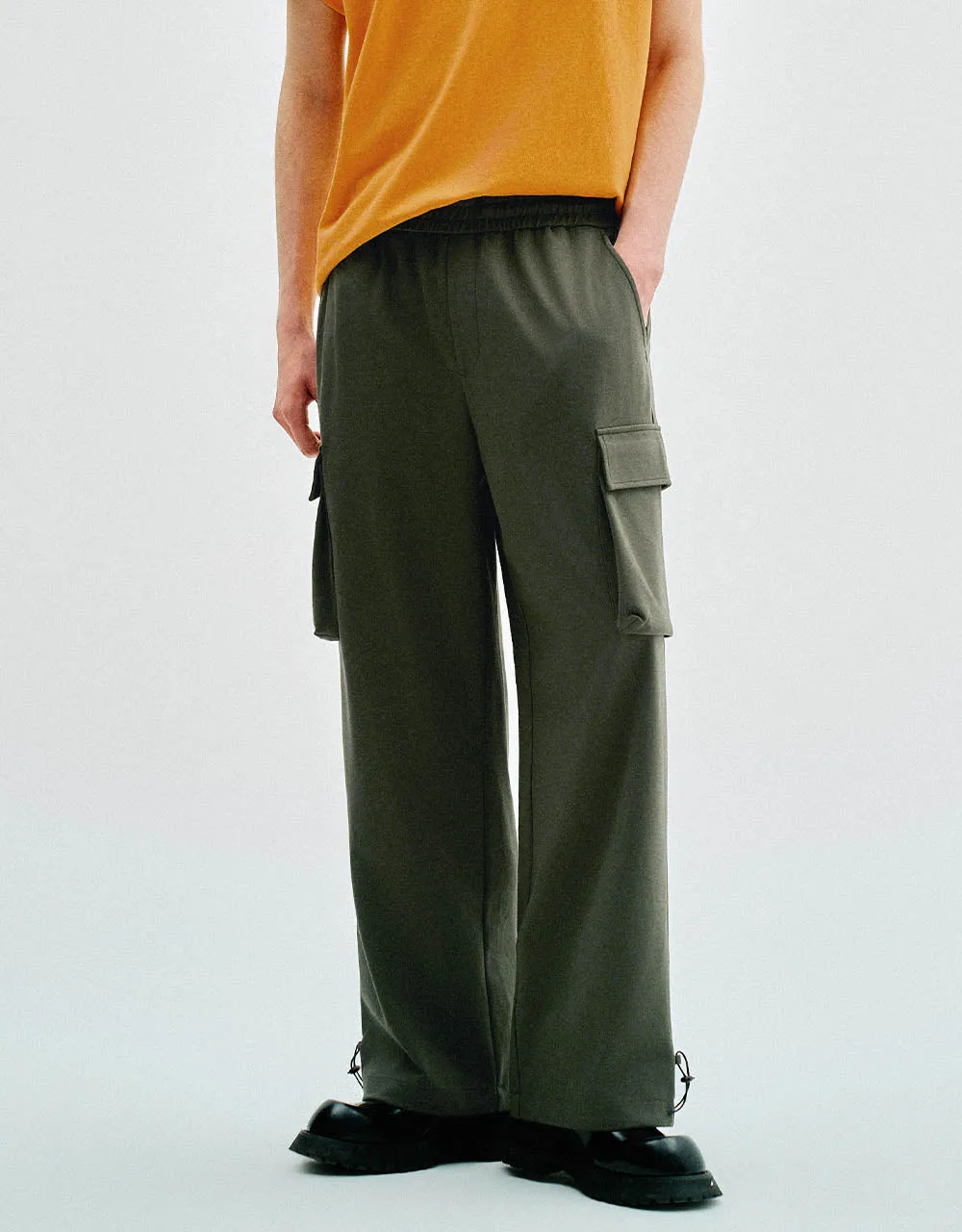 Drawstring Waist Straight Pants sold by Urban Revivo product image thumbnail 2