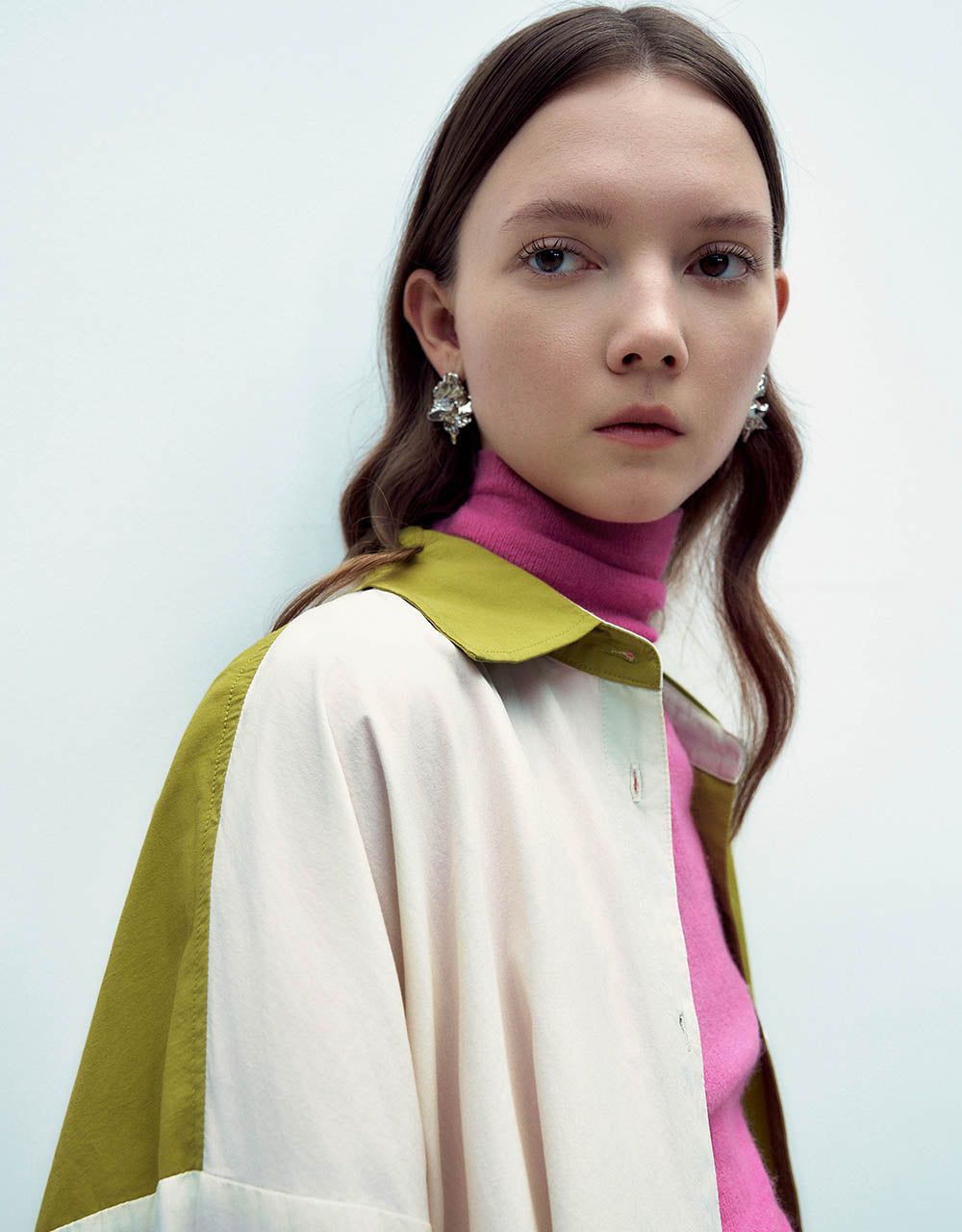 Button Up Two-Toned Shirt sold by Urban Revivo product image thumbnail 5