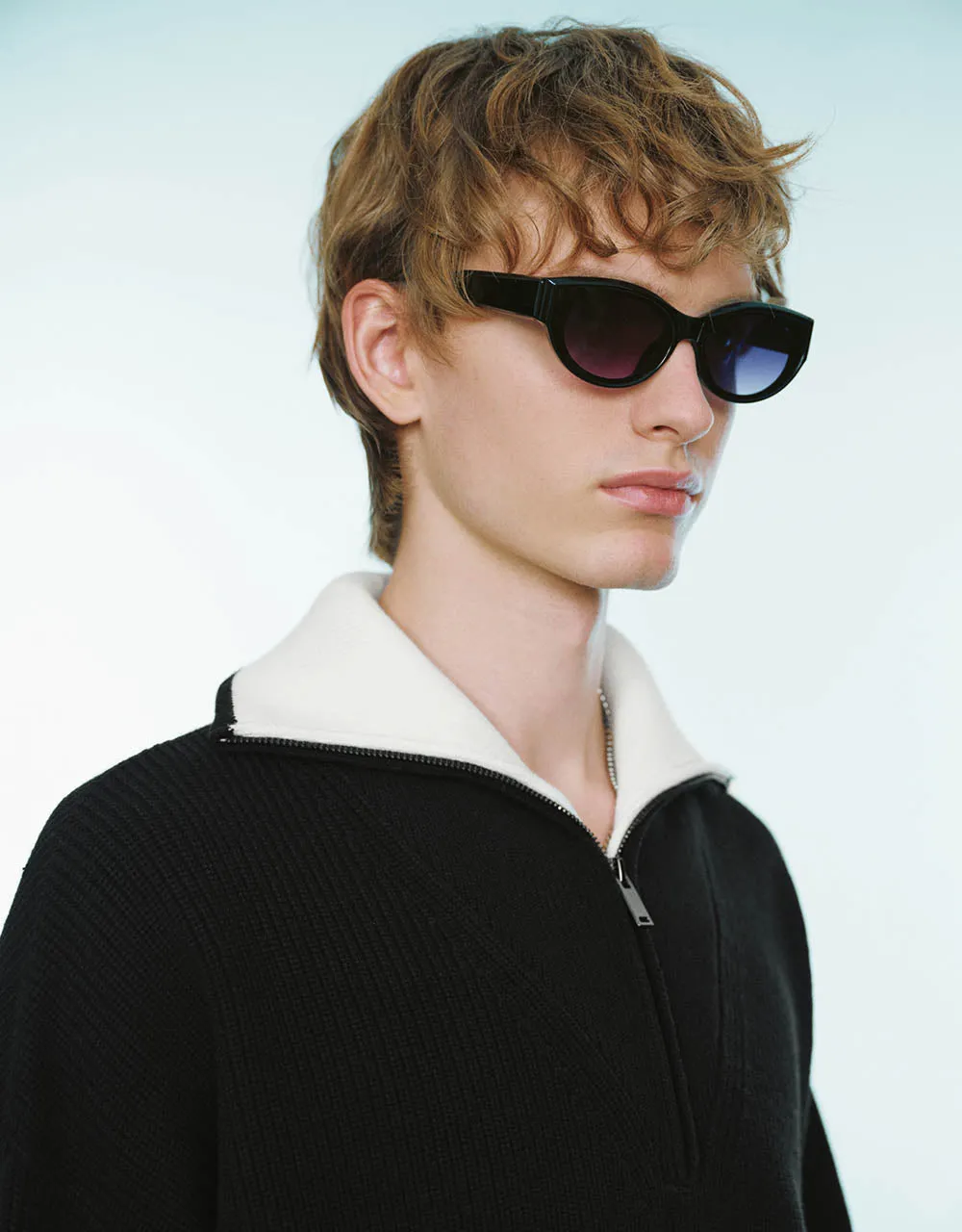 Zip Half Placked Knitted T-Shirt sold by Urban Revivo product image thumbnail 4