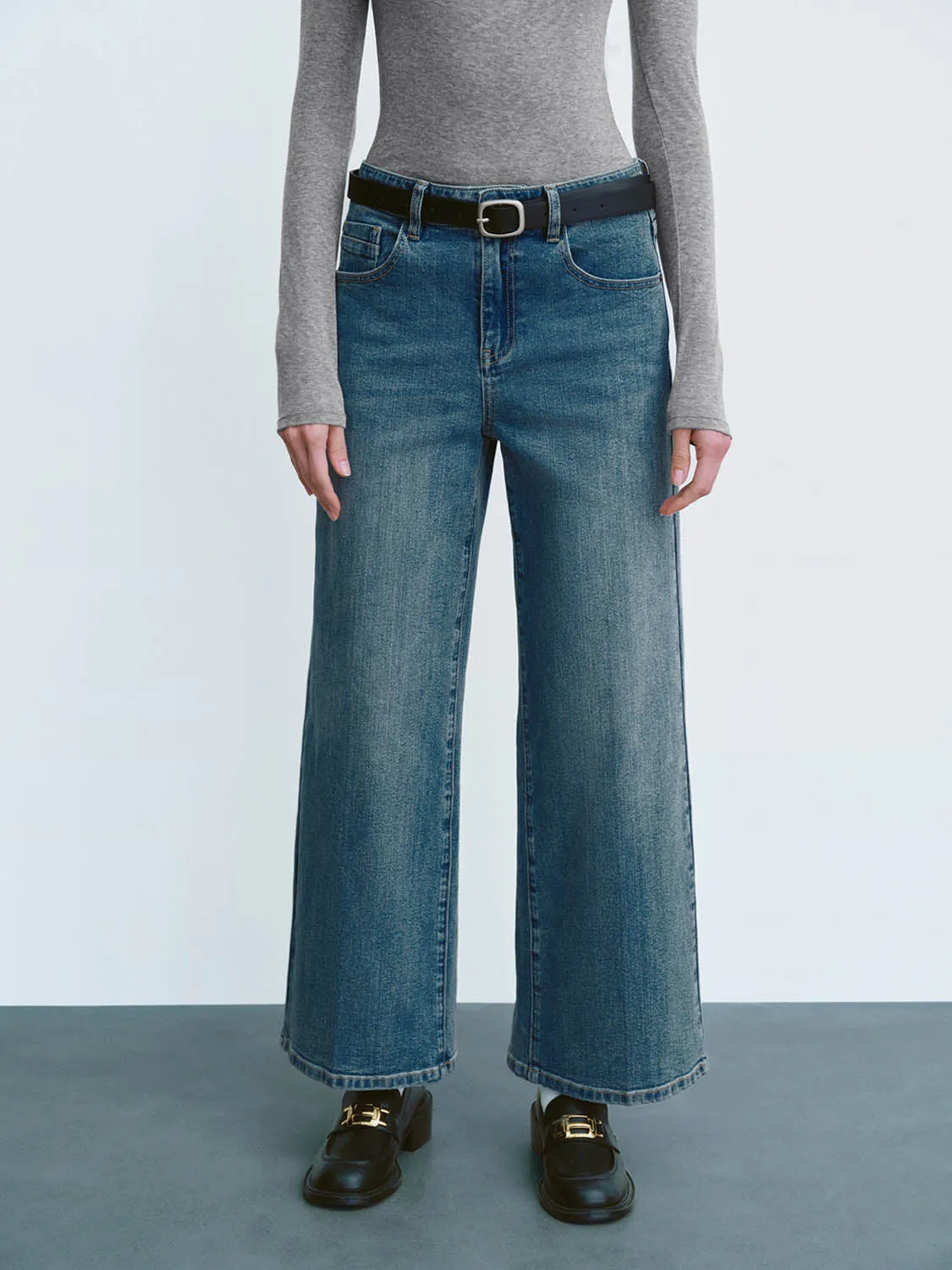 Straight Jeans With Belt sold by Urban Revivo product image thumbnail 2