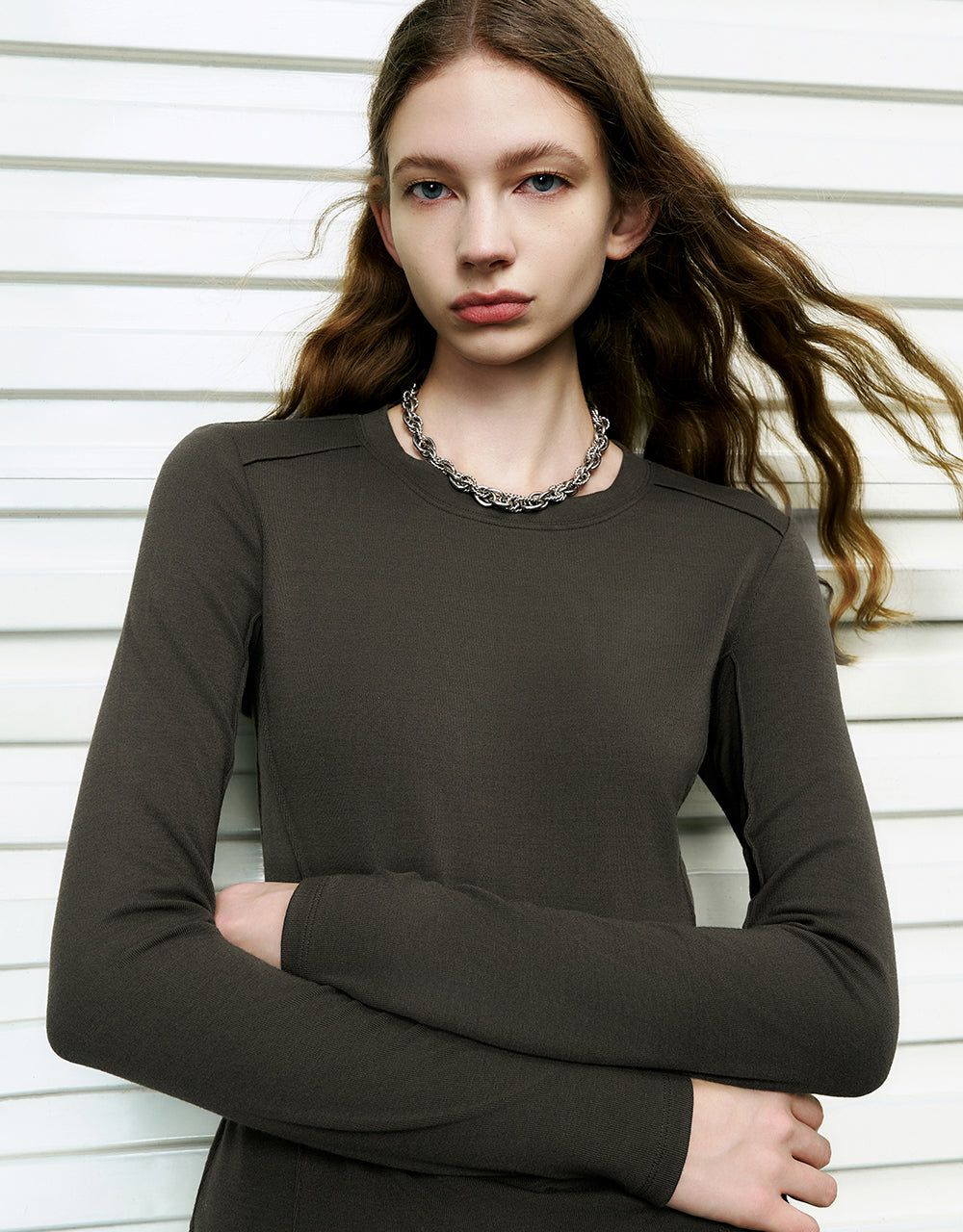 Crew Neck Skinny T-Shirt sold by Urban Revivo product image thumbnail 5