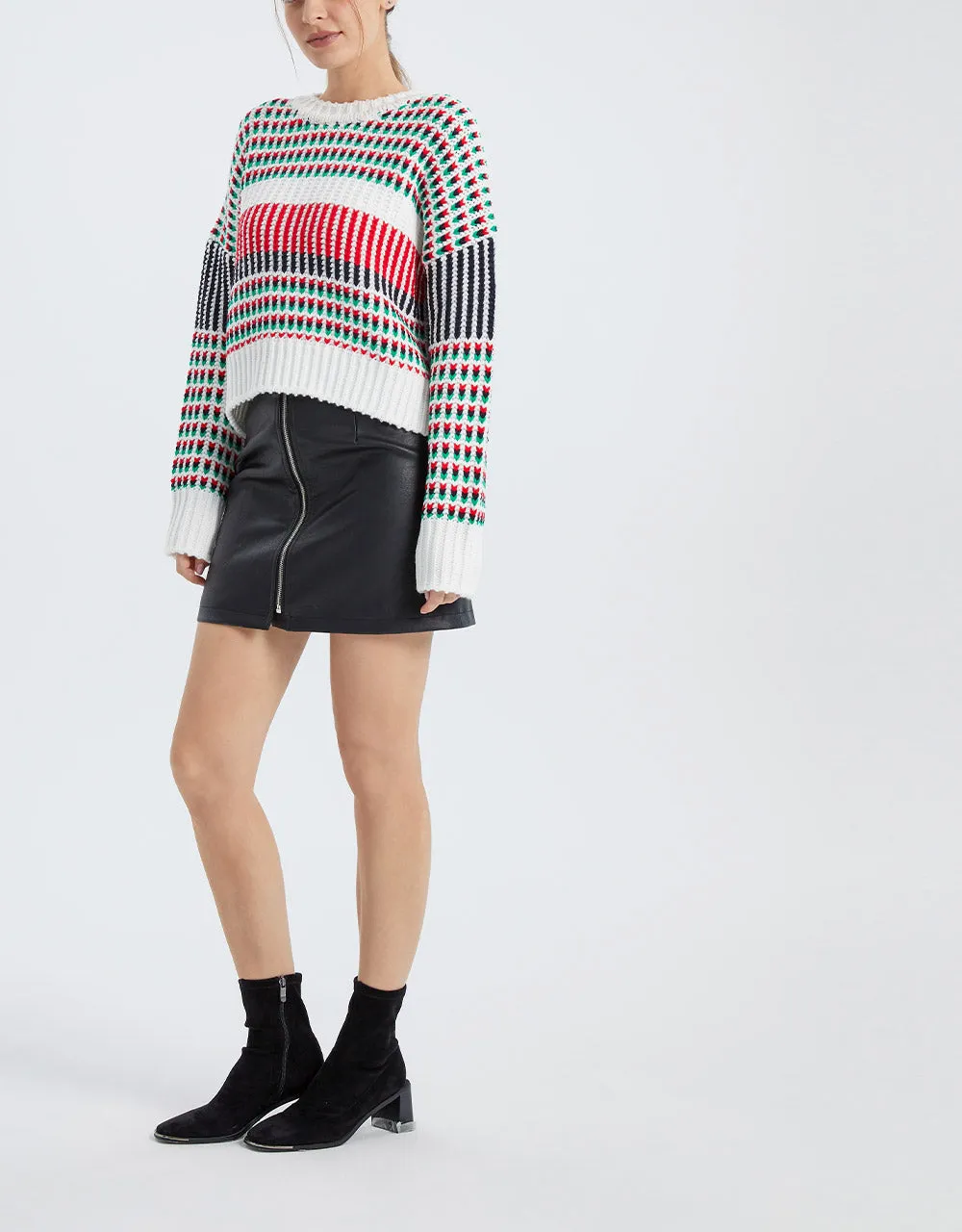 Checkered Pattern Drop Shoulder Sweater sold by Urban Revivo product image thumbnail 4