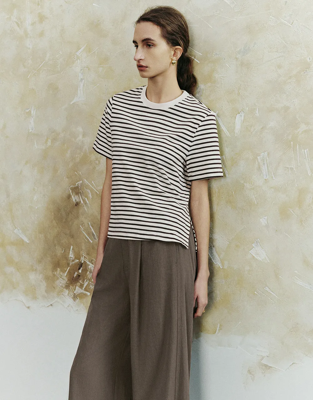 Striped Crew Neck Straight T-Shirt sold by Urban Revivo product image thumbnail 3