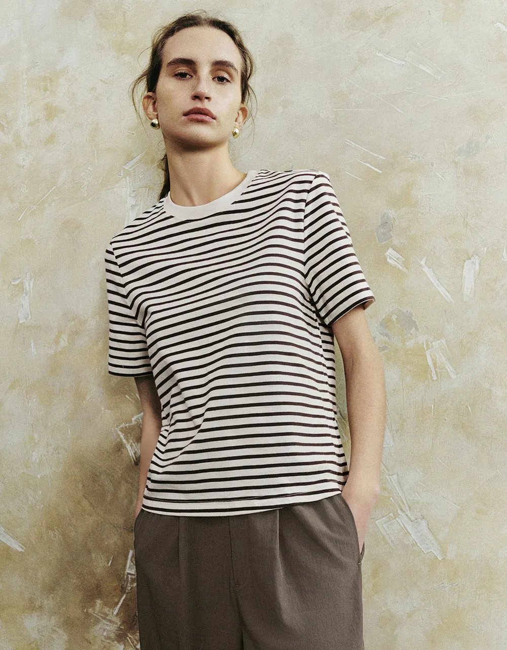 Striped Crew Neck Straight T-Shirt sold by Urban Revivo