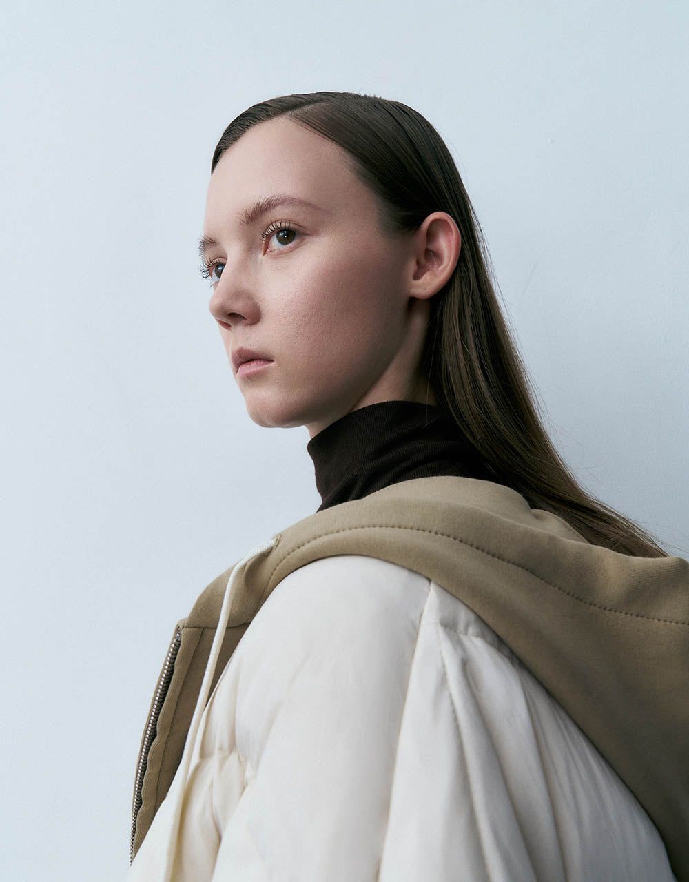 Zipper Front 2 In 1 Hooded Down Jacket sold by Urban Revivo product image thumbnail 5