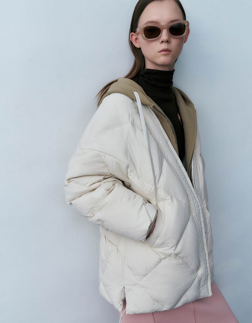 Zipper Front 2 In 1 Hooded Down Jacket sold by Urban Revivo product image thumbnail 3