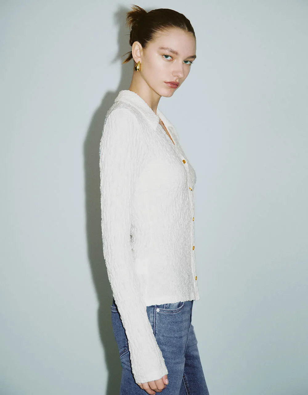 V-Neck Knitted Skinny T-Shirt sold by Urban Revivo product image thumbnail 3