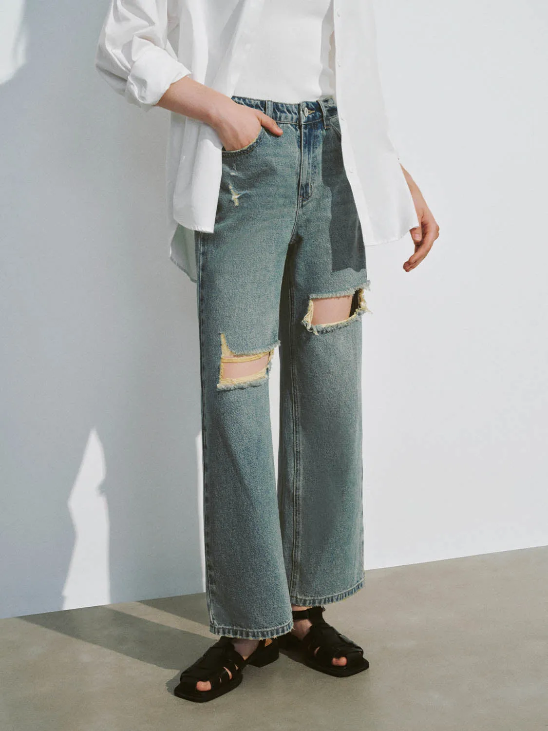 Ripped Wide-Leg Jeans sold by Urban Revivo product image thumbnail 3