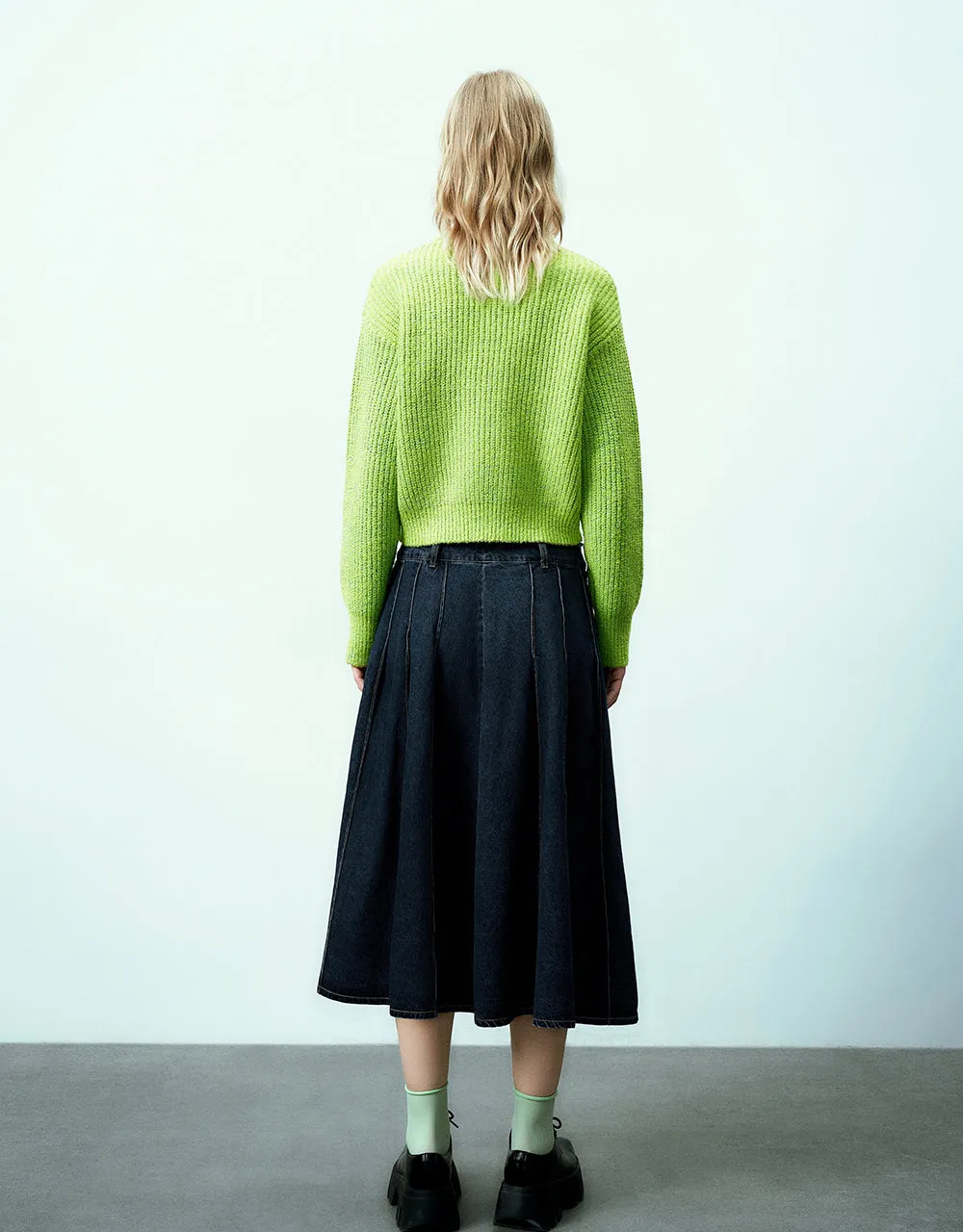 Zipper Front Crew Neck Knitted Cardigan sold by Urban Revivo product image thumbnail 4