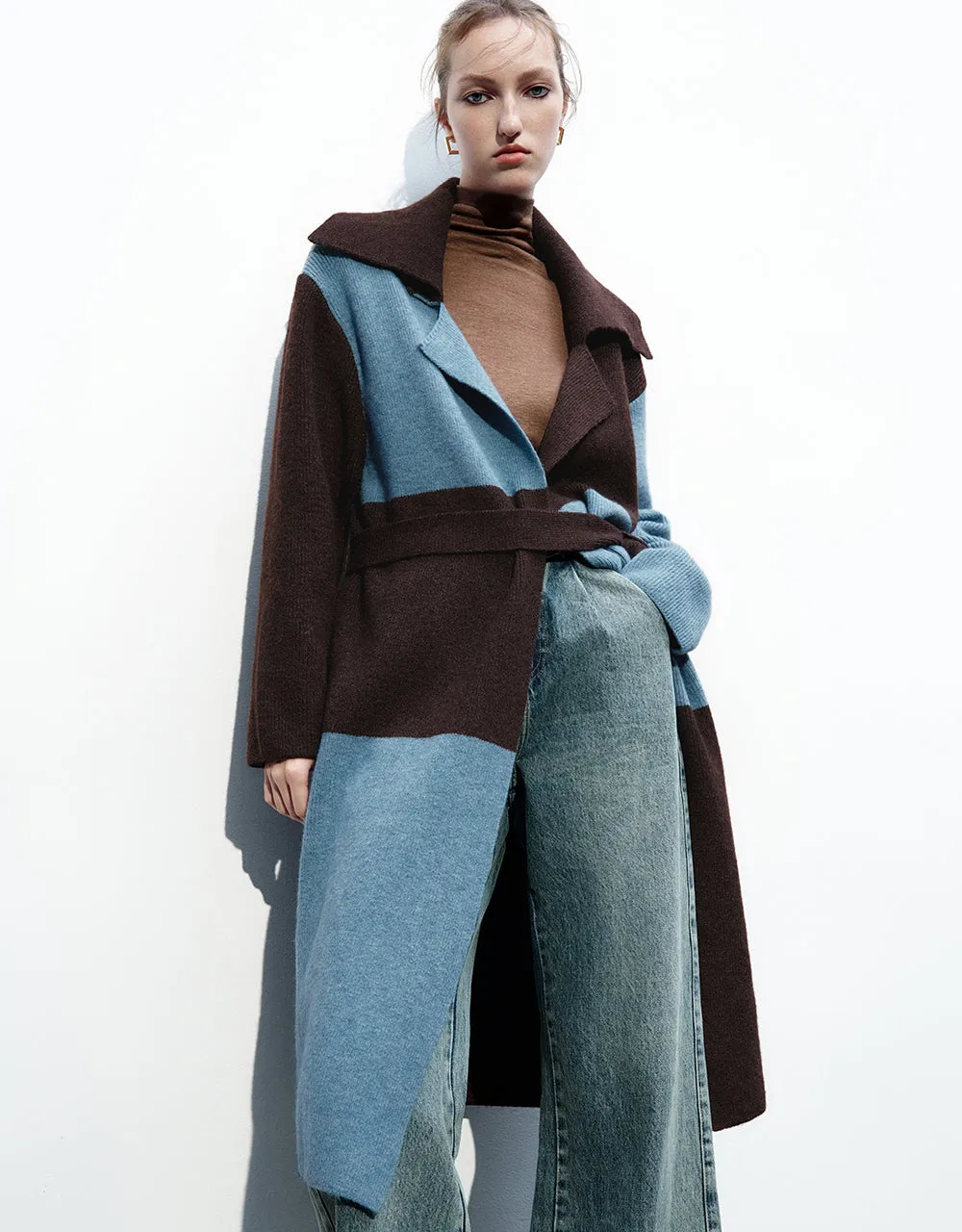 Colorblocks Knitted Cardigan sold by Urban Revivo