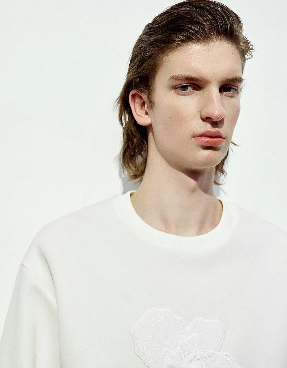 Flower Embosseed Sweatshirt sold by Urban Revivo product image thumbnail 4