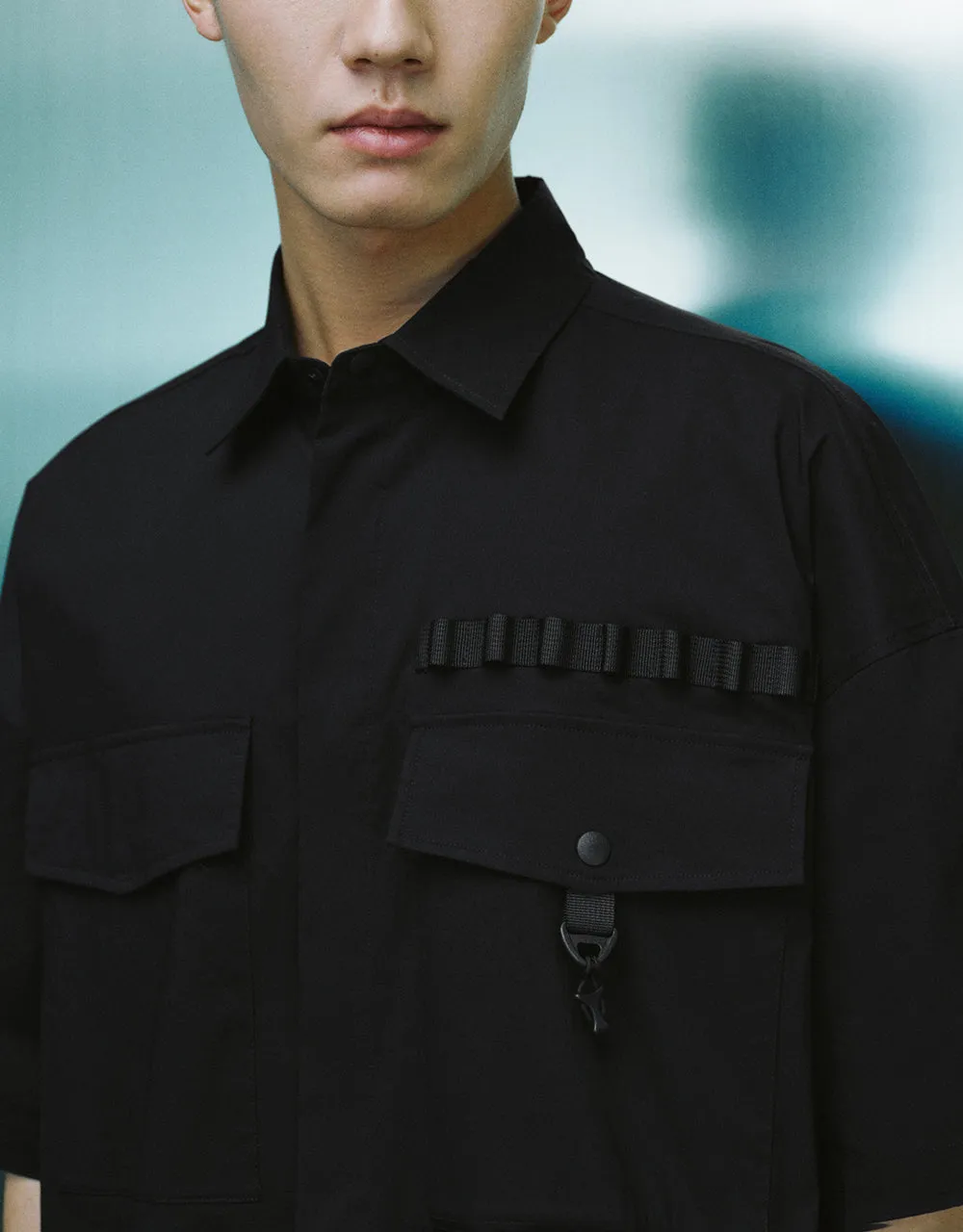 Drop Shoulder Sleeve Oversized Shirt sold by Urban Revivo product image thumbnail 4