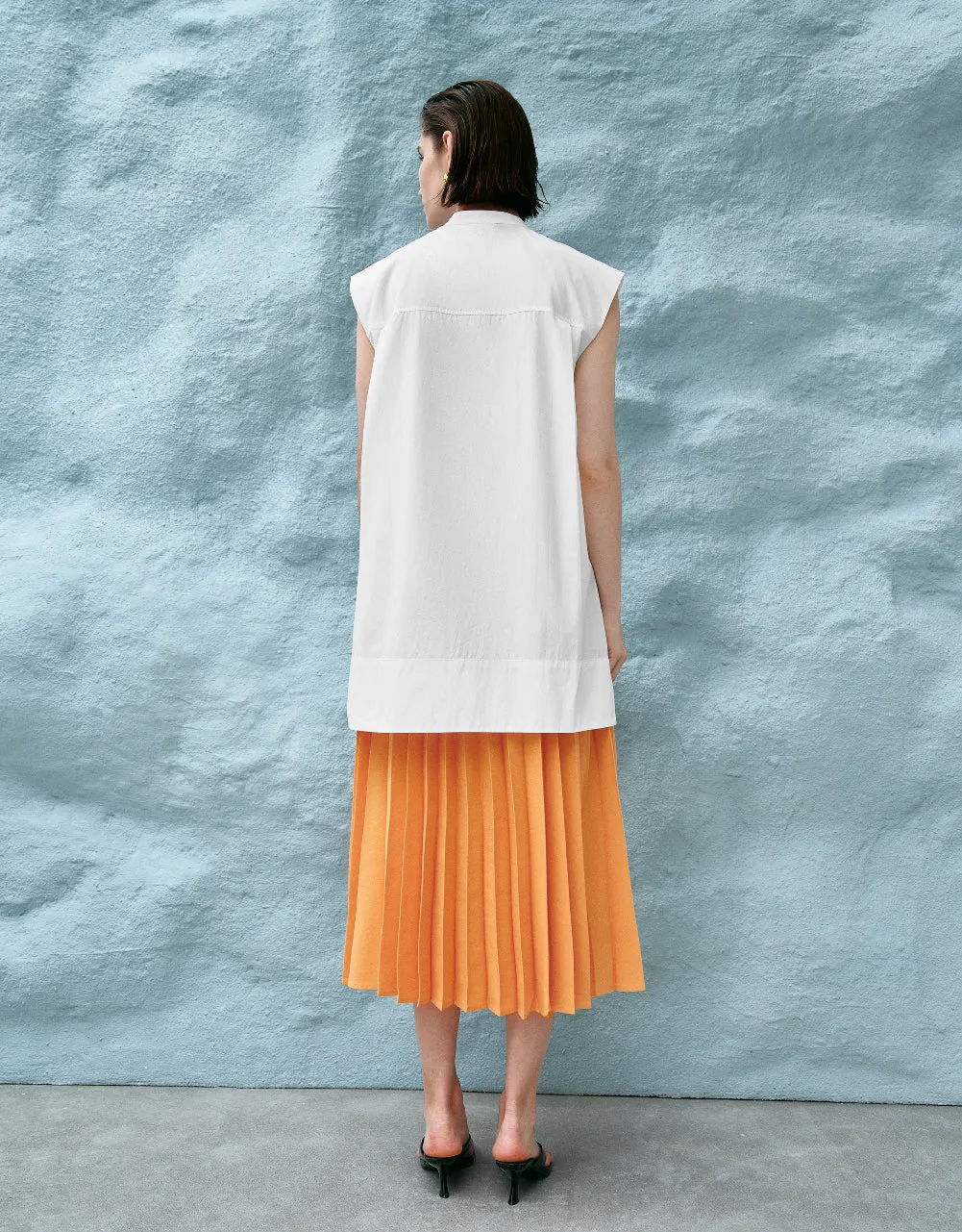 Sleeveless Button Up Shirt sold by Urban Revivo product image thumbnail 4