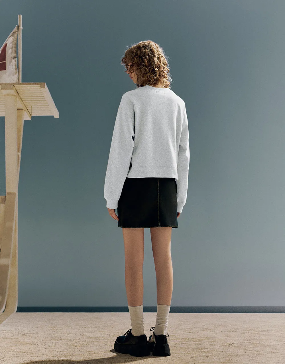 Letter Embroidered Crew Neck Loose Sweatshirt sold by Urban Revivo product image thumbnail 5