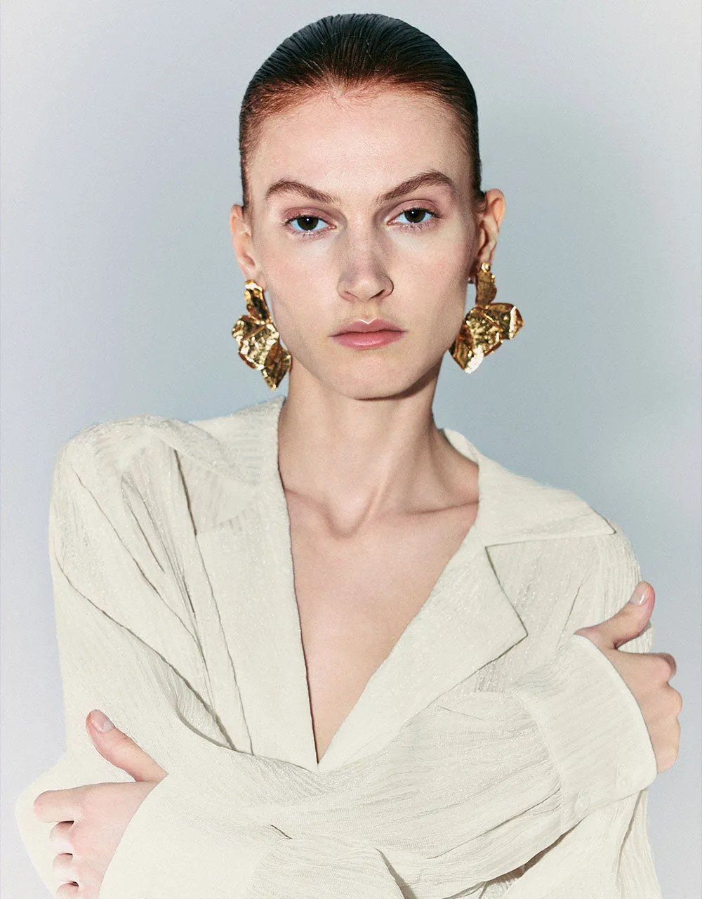 Textured Button Up Straight Shirt sold by Urban Revivo product image thumbnail 4