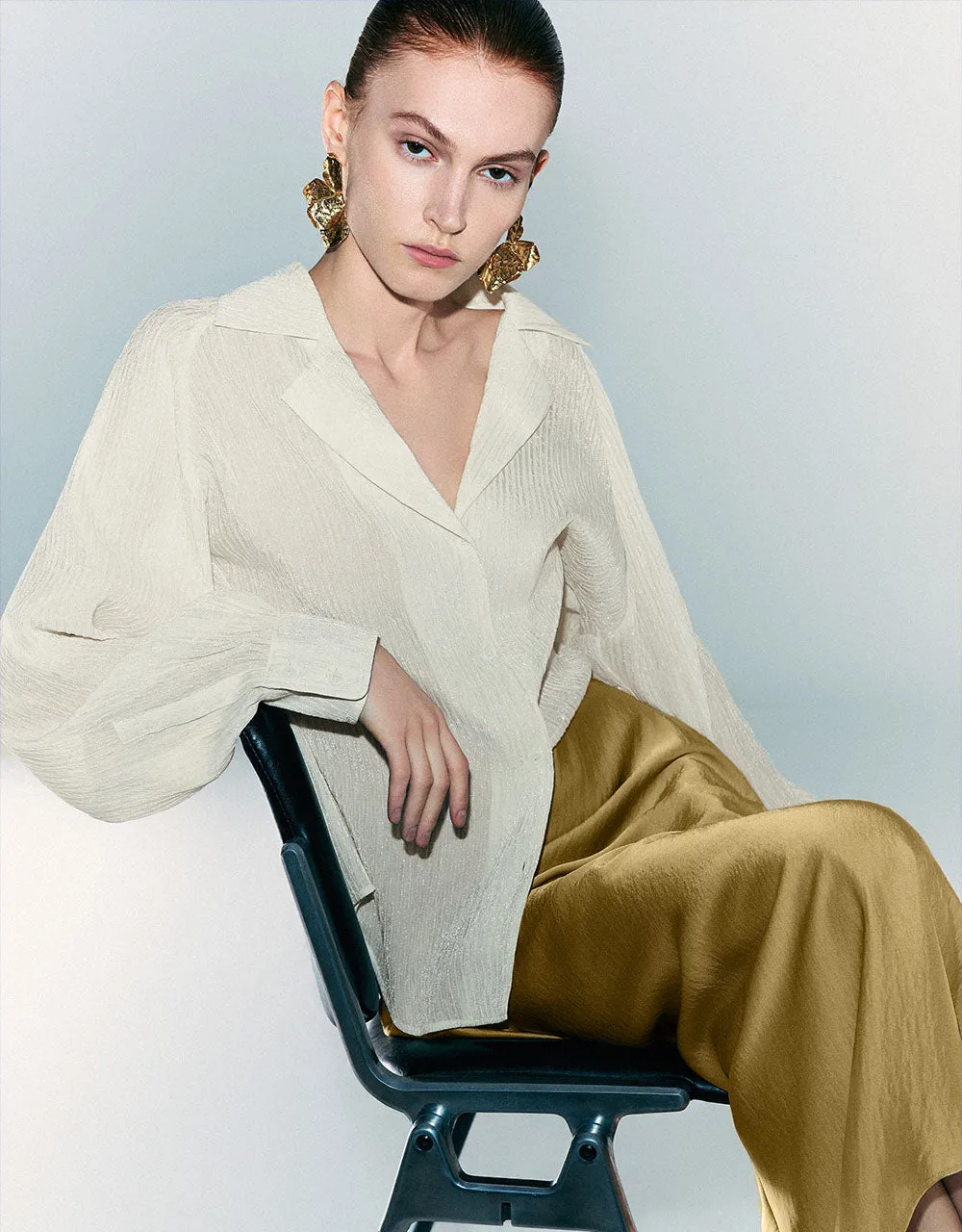 Textured Button Up Straight Shirt sold by Urban Revivo product image thumbnail 3