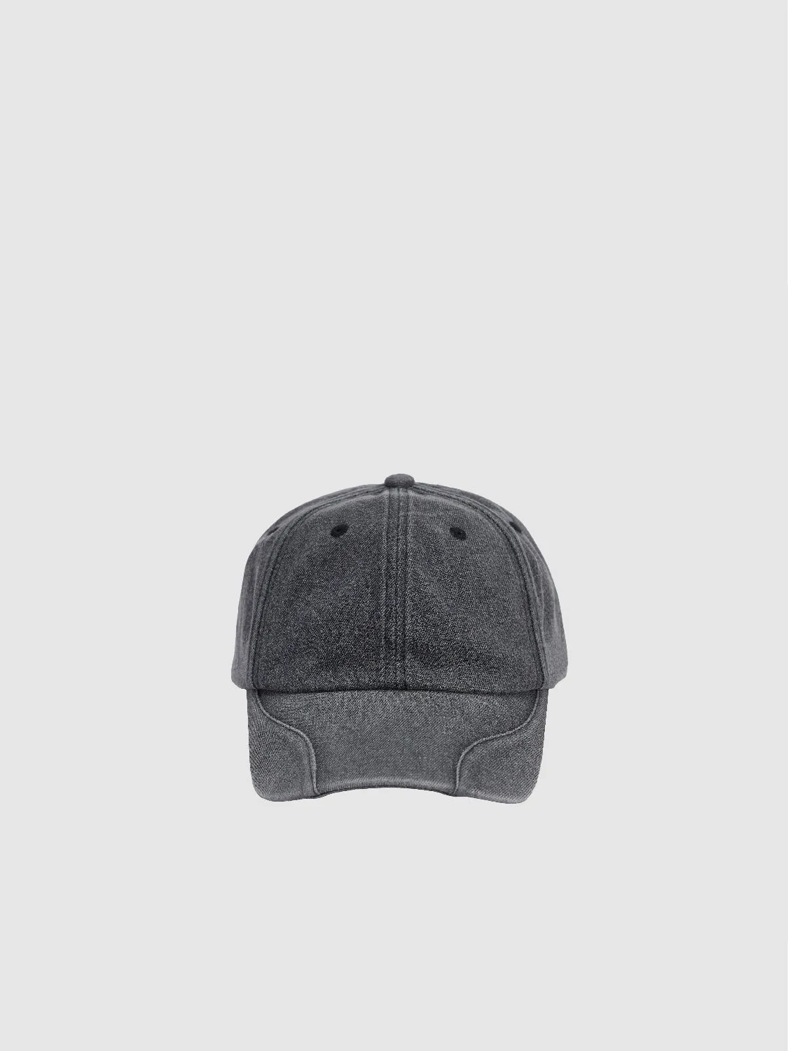 Baseball Cap sold by Urban Revivo