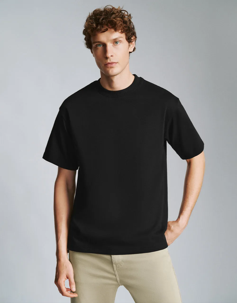 Crew Neck Straight T-Shirt sold by Urban Revivo