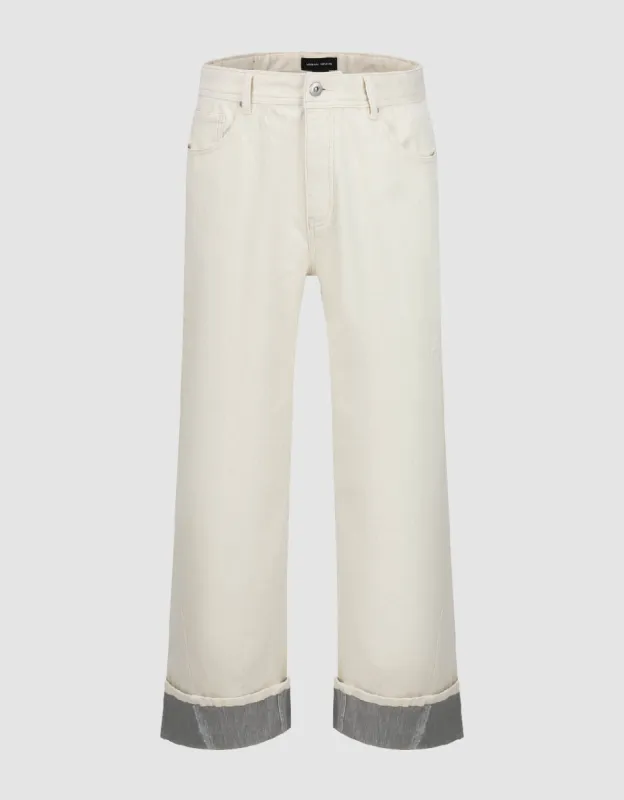 Straight Jeans sold by Urban Revivo