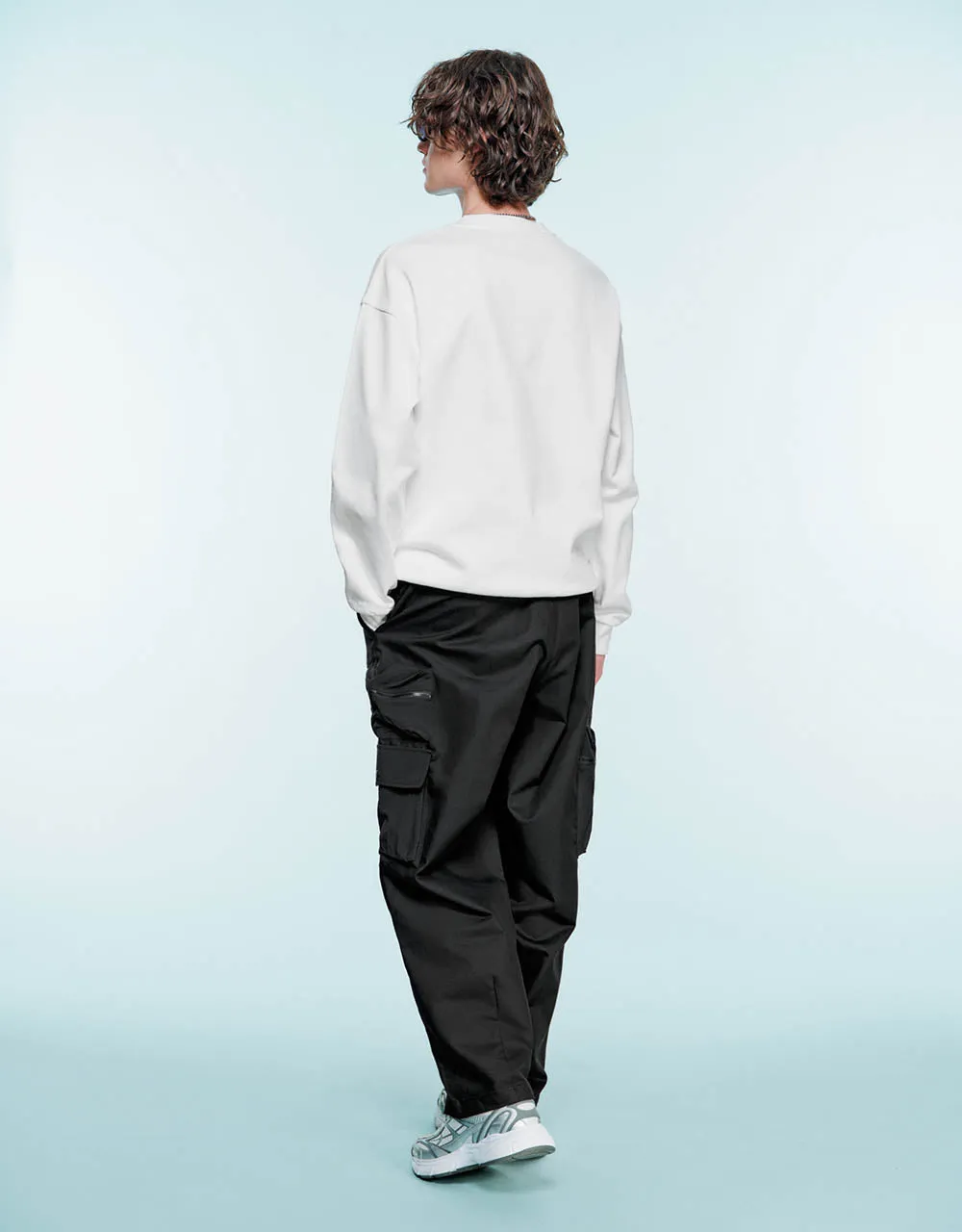 Penguins Printed Crew Neck Sweatshirt sold by Urban Revivo product image thumbnail 5