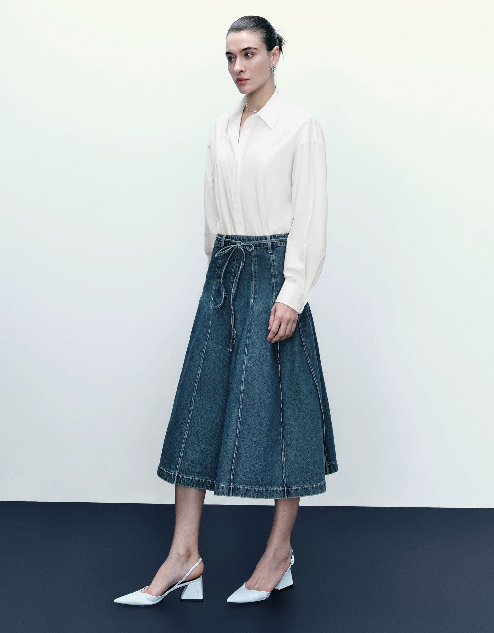 Button Up Straight Shirt sold by Urban Revivo product image thumbnail 3