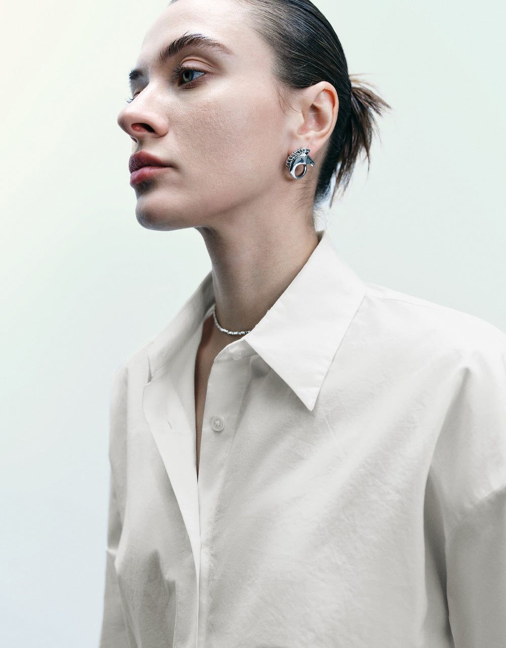 Button Up Straight Shirt sold by Urban Revivo product image thumbnail 5