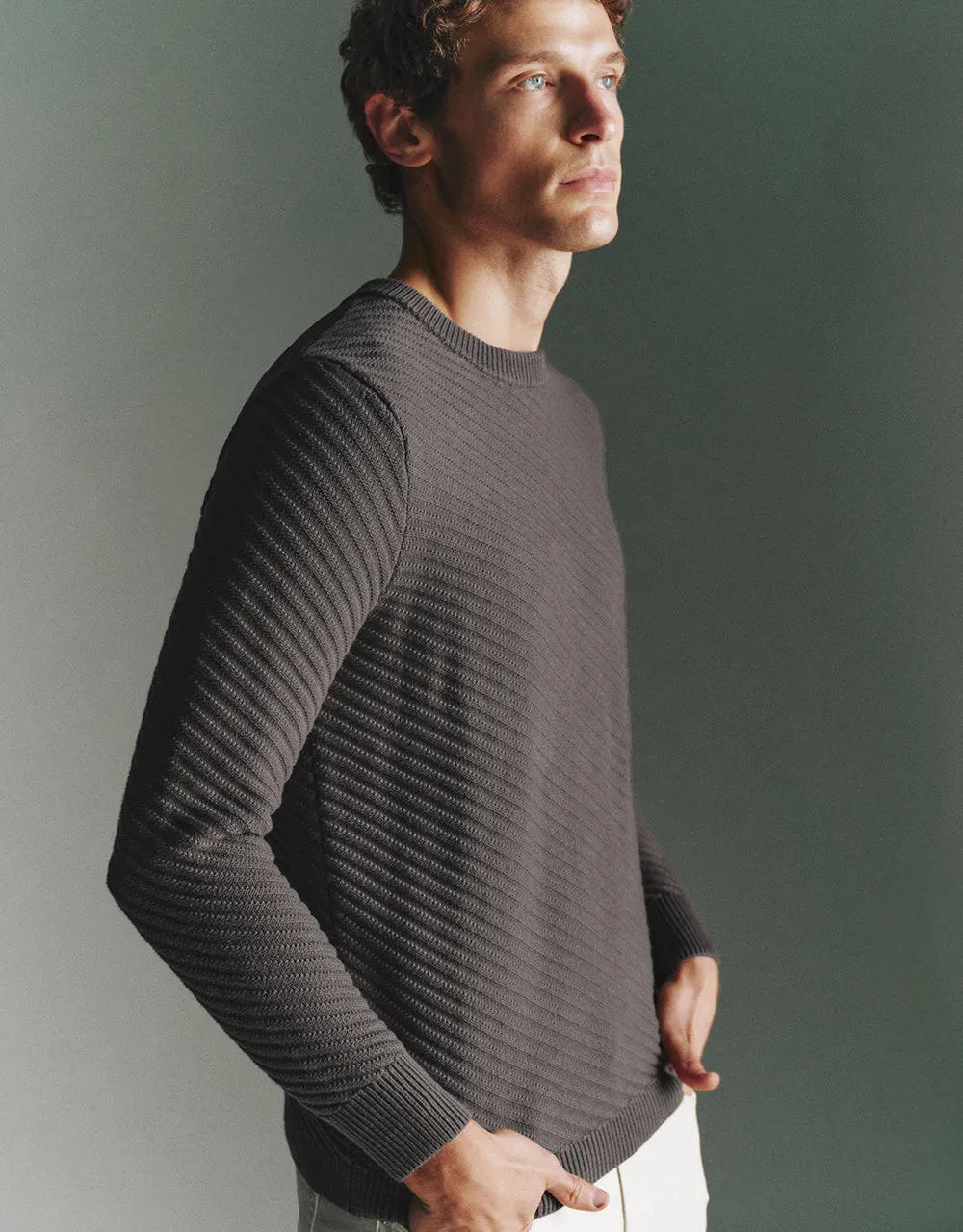 Knitted T-Shirt sold by Urban Revivo product image thumbnail 2