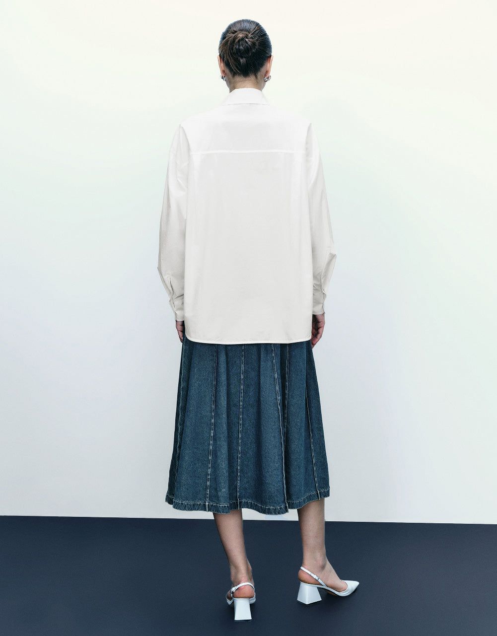 Button Up Straight Shirt sold by Urban Revivo product image thumbnail 4