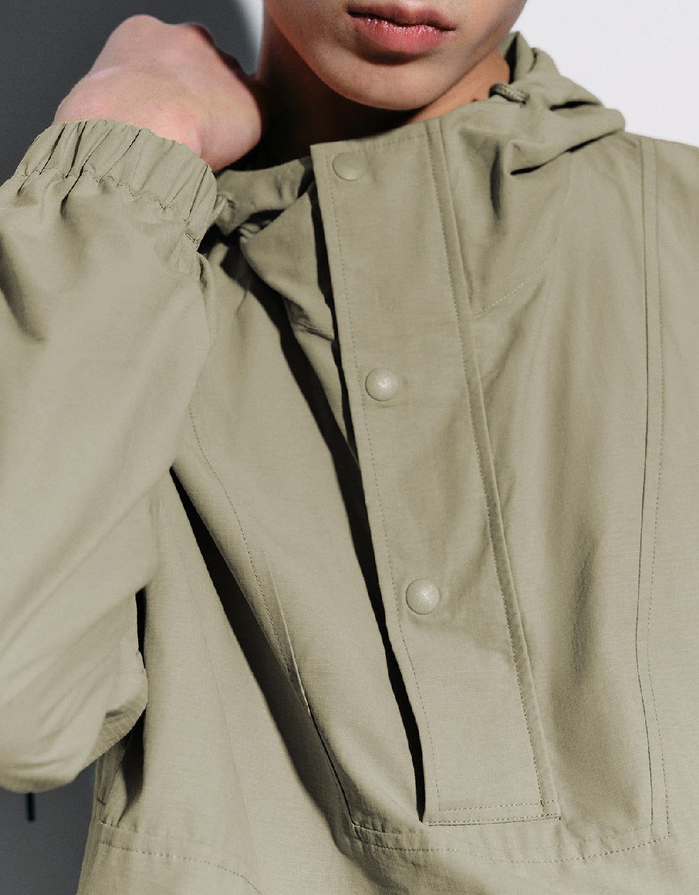 Hooded Loose Overhead Shirt sold by Urban Revivo product image thumbnail 5