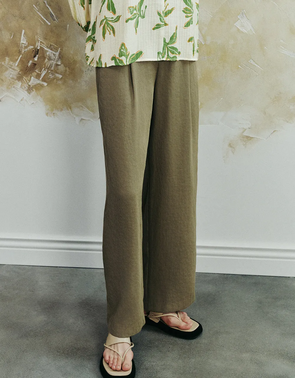 Wide-Leg Pants sold by Urban Revivo product image thumbnail 4