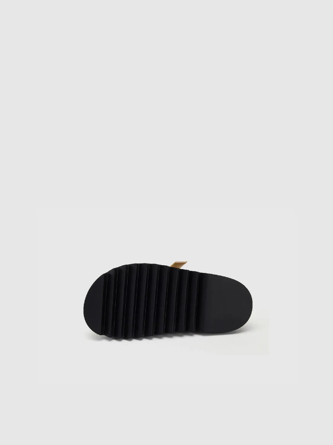 Vegan Leather Round Toe Slippers sold by Urban Revivo product image thumbnail 4