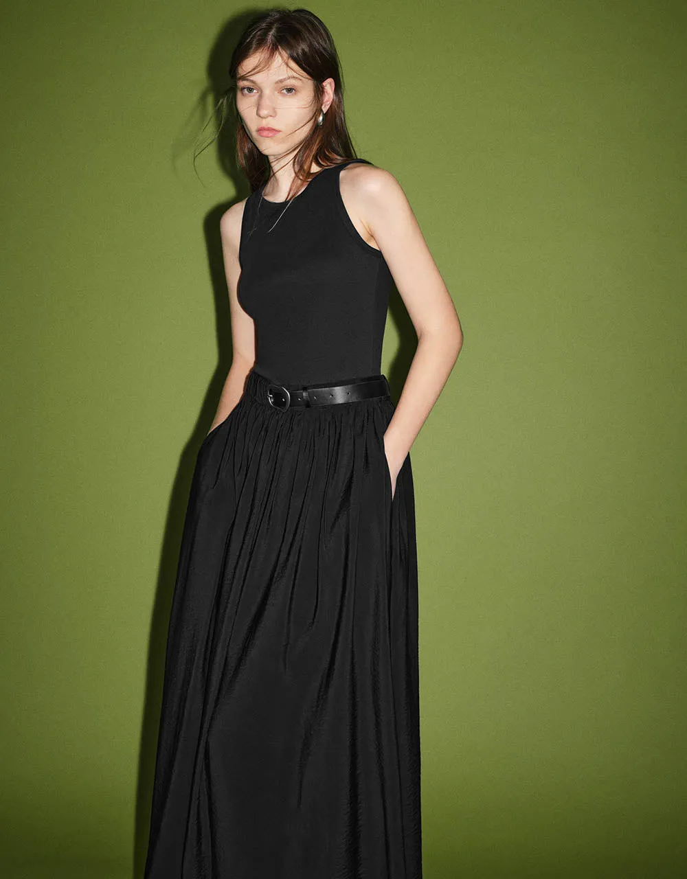 Sleeveless Crew Neck Straight Dress sold by Urban Revivo product image thumbnail 3