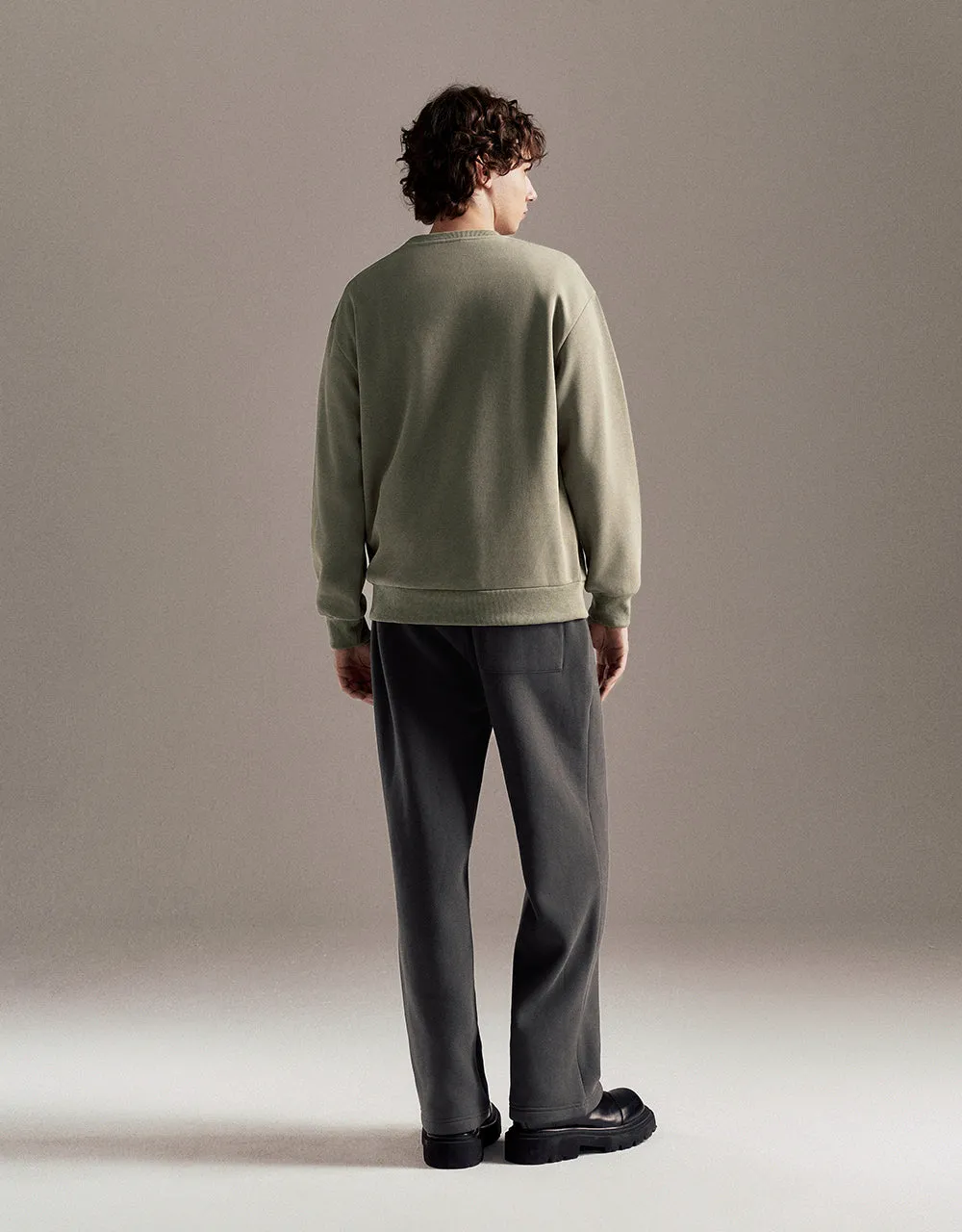 Letter Embossed Loose Sweatshirt sold by Urban Revivo product image thumbnail 4