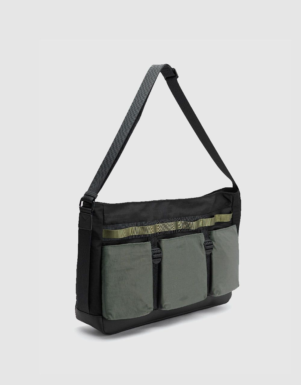 Crossbody Bag sold by Urban Revivo product image thumbnail 2