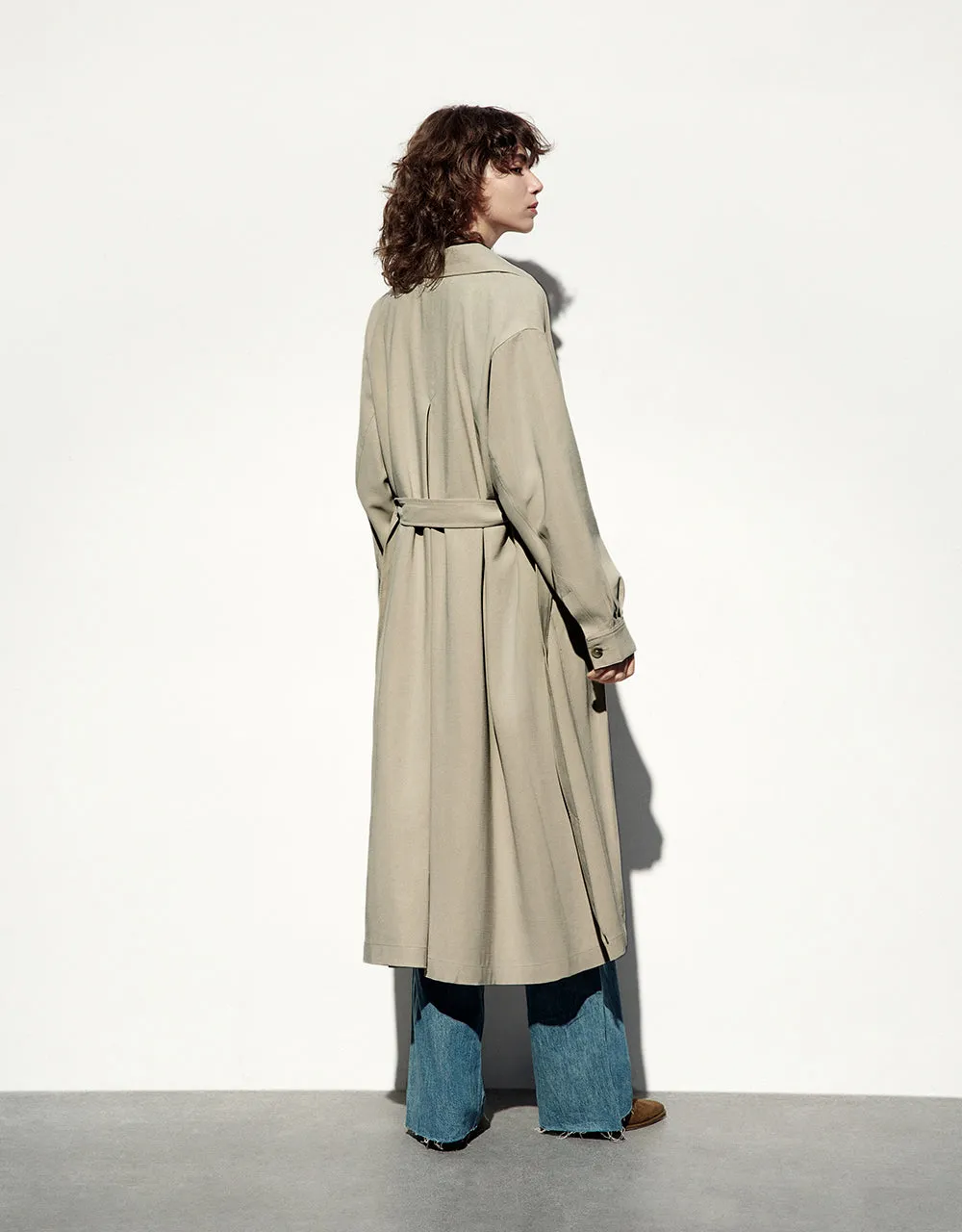 Straight Longline Coat With Belt sold by Urban Revivo product image thumbnail 5