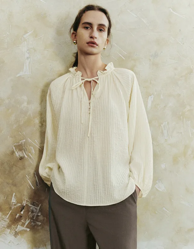 Raglan Sleeve V-Neck Overhead Shirt sold by Urban Revivo