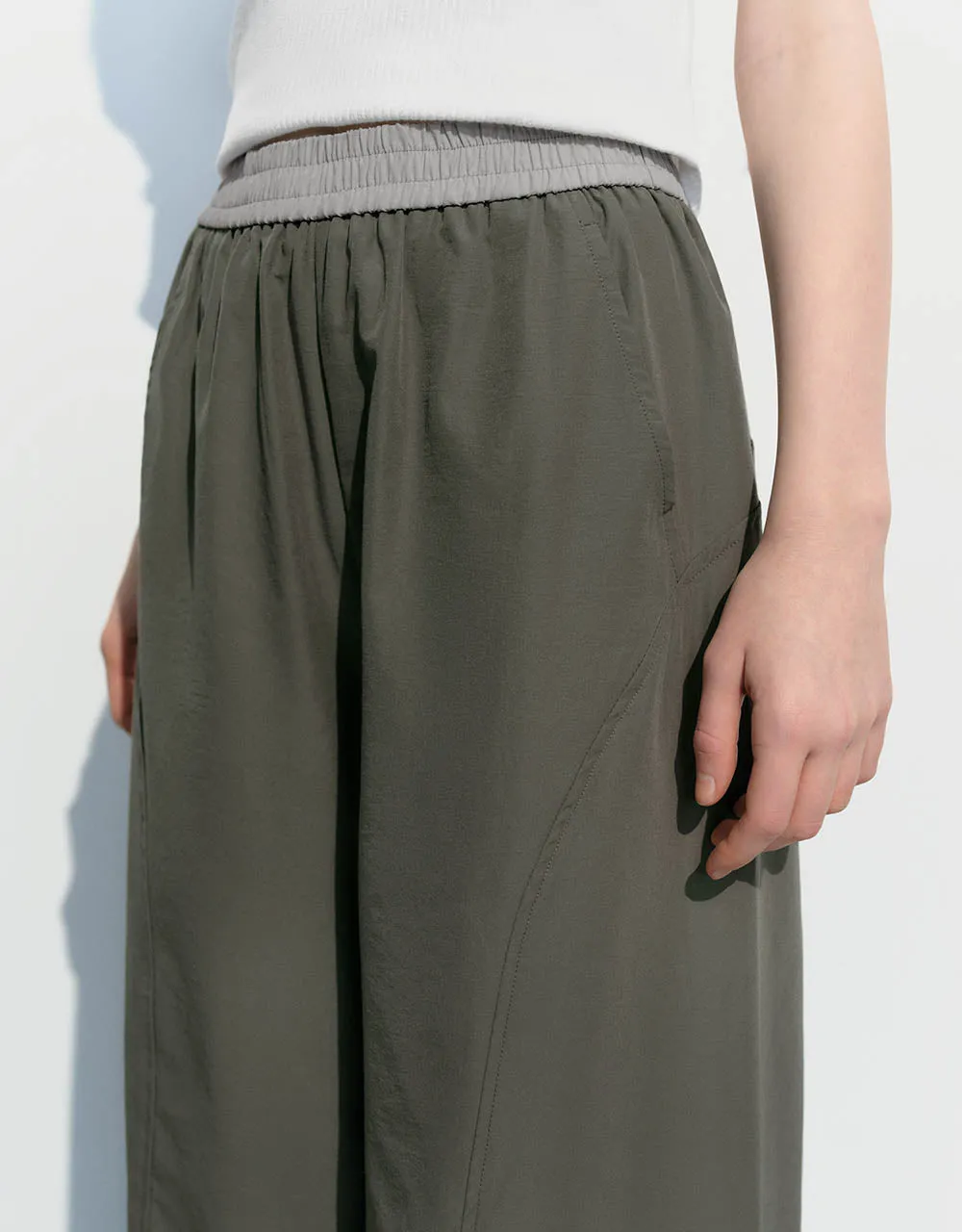 Elastic Waist Jogger Pants sold by Urban Revivo product image thumbnail 5