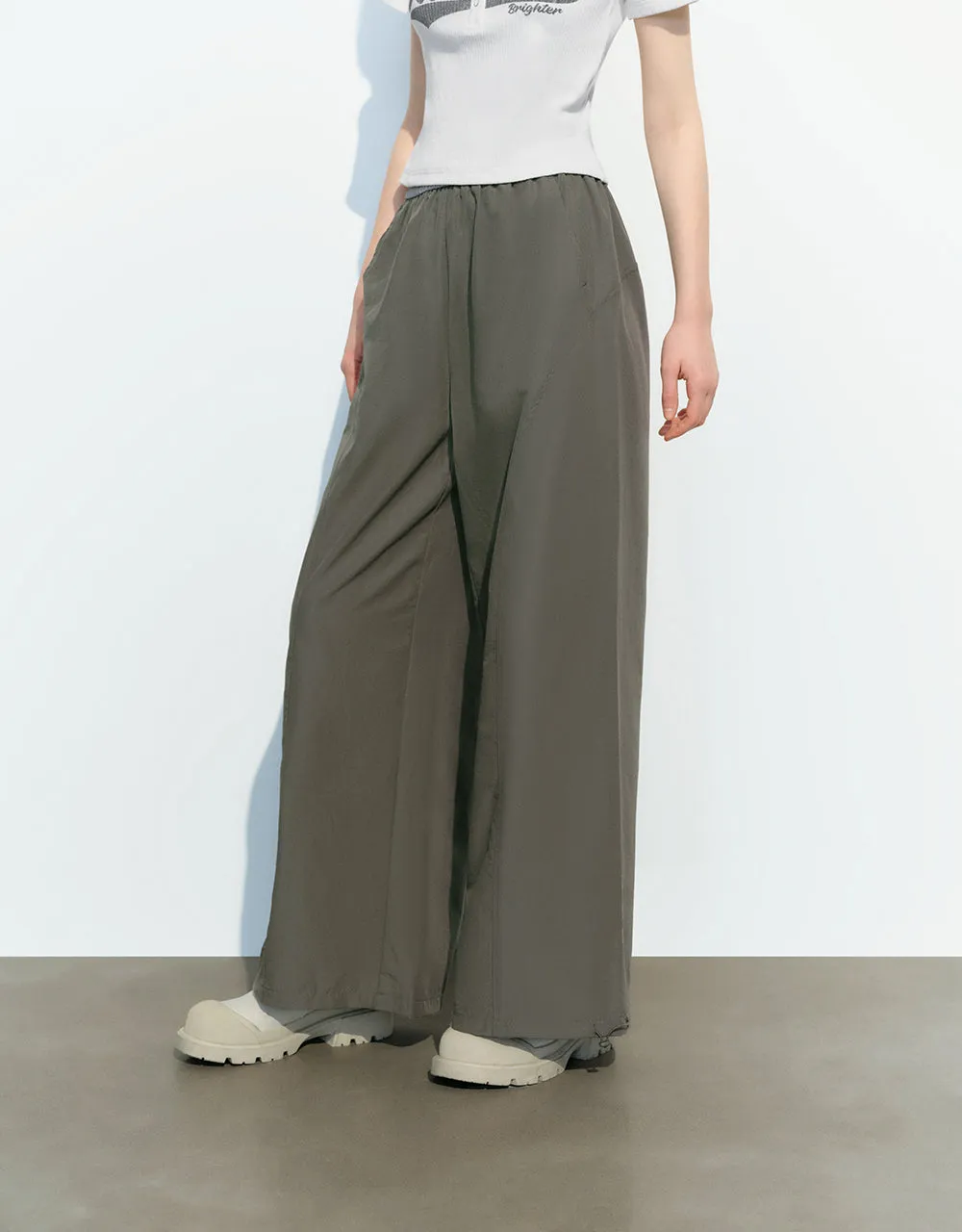 Elastic Waist Jogger Pants sold by Urban Revivo product image thumbnail 4
