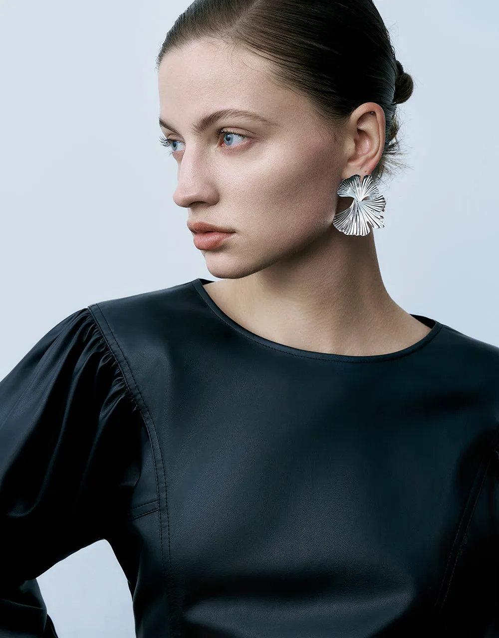 Puff Sleeve Vegan Leather Overhead Shirt sold by Urban Revivo product image thumbnail 5