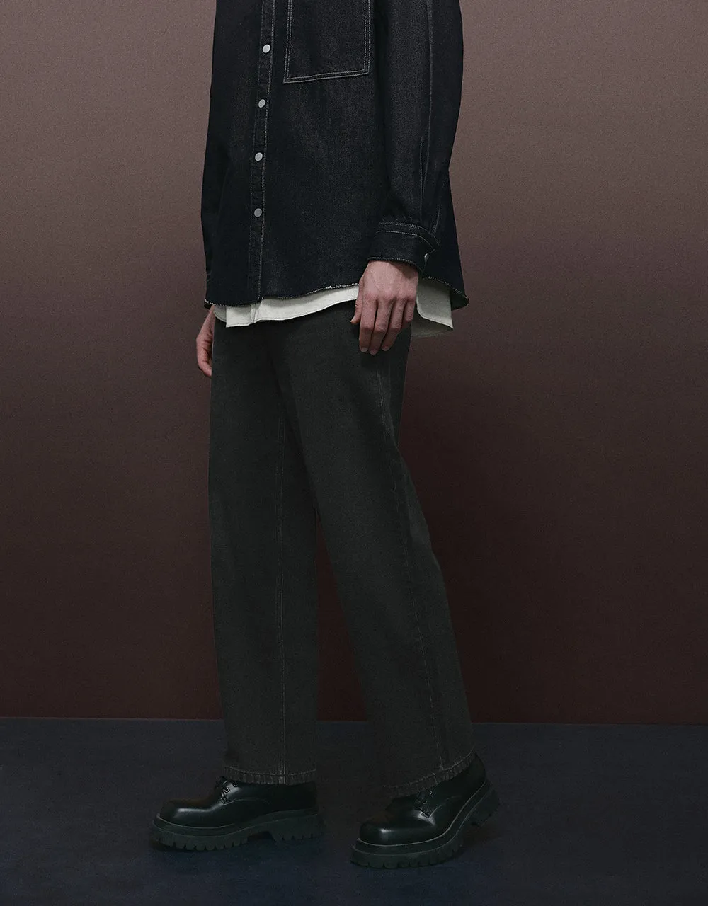 Straight Jeans sold by Urban Revivo product image thumbnail 4